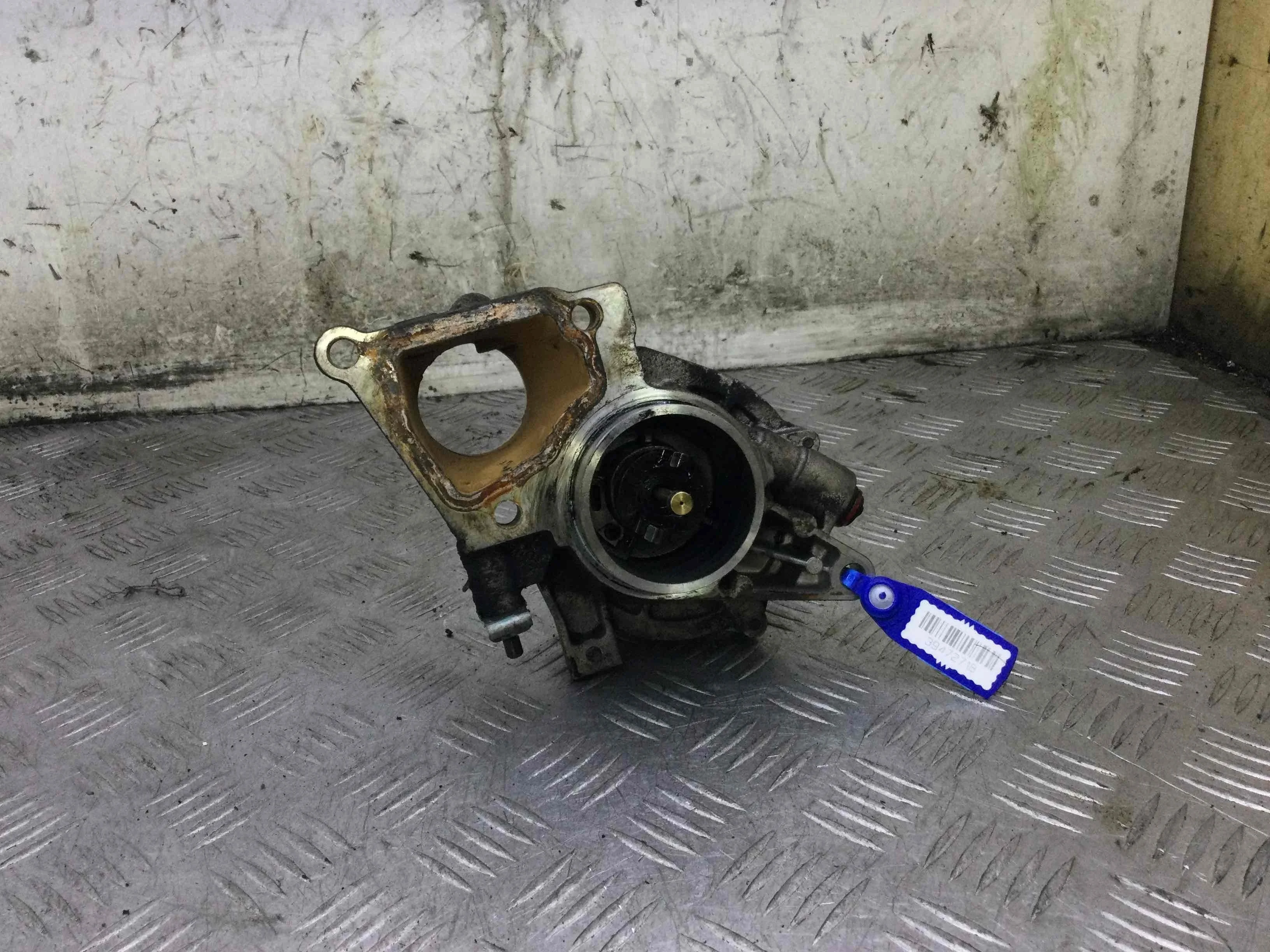 Насос вакуумный Ford Transit 3 поколение (2000-2006) дизель 2.0 TD Механика Микроавтобус