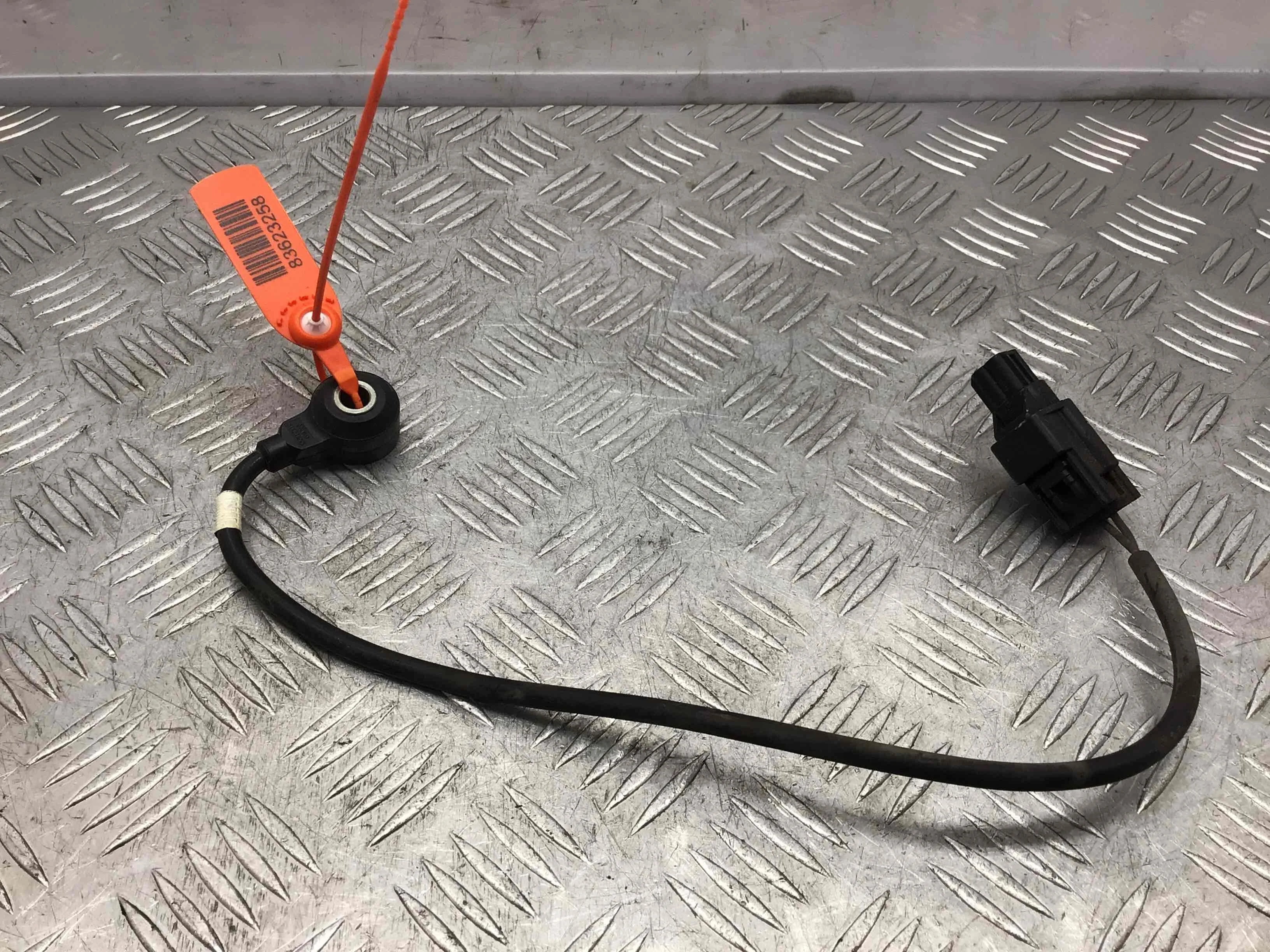 Датчик детонации Ford Fiesta 5 поколение (2001-2007) бензин 1.6 i Механика Седан