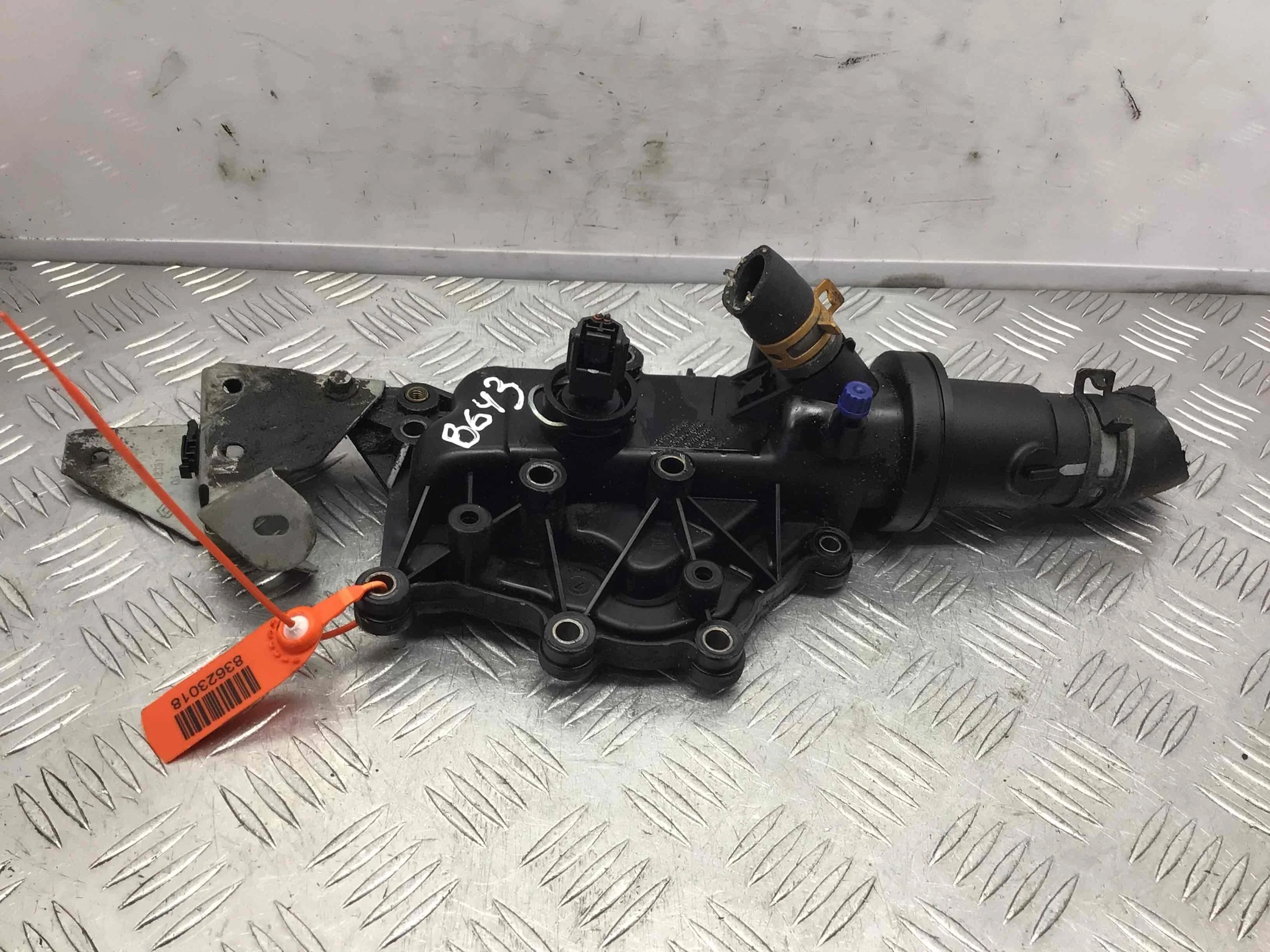 Корпус термостата Renault Megane 2 поколение [рестайлинг] (2006-2009) бензин 1.6 i Автомат Х/б