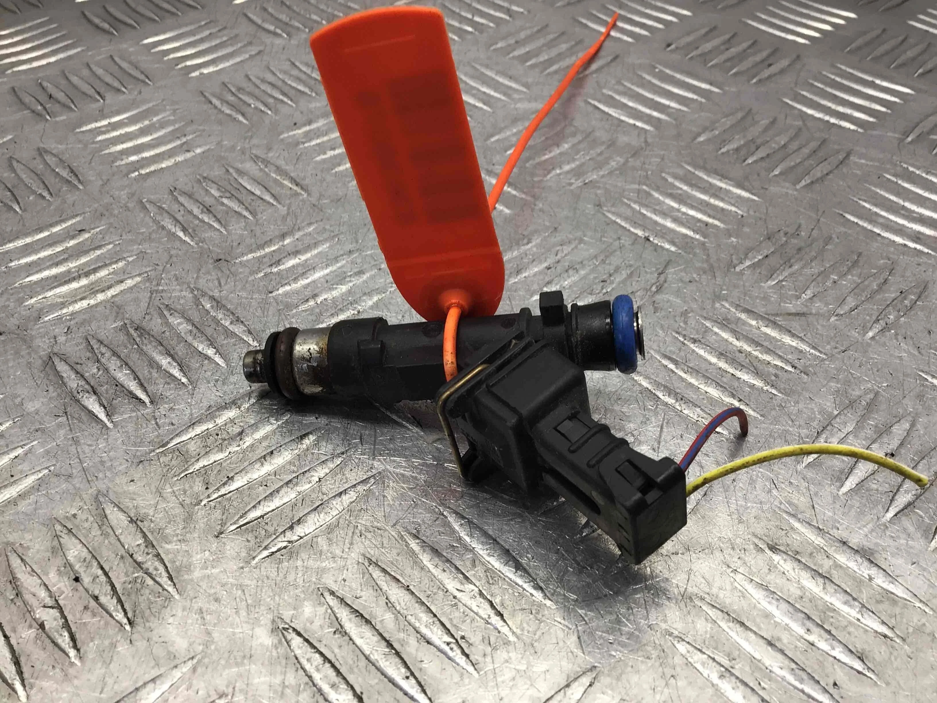 Форсунка Opel Corsa D [рестайлинг] (2010-2014) бензин 1.2 i Механика Х/б