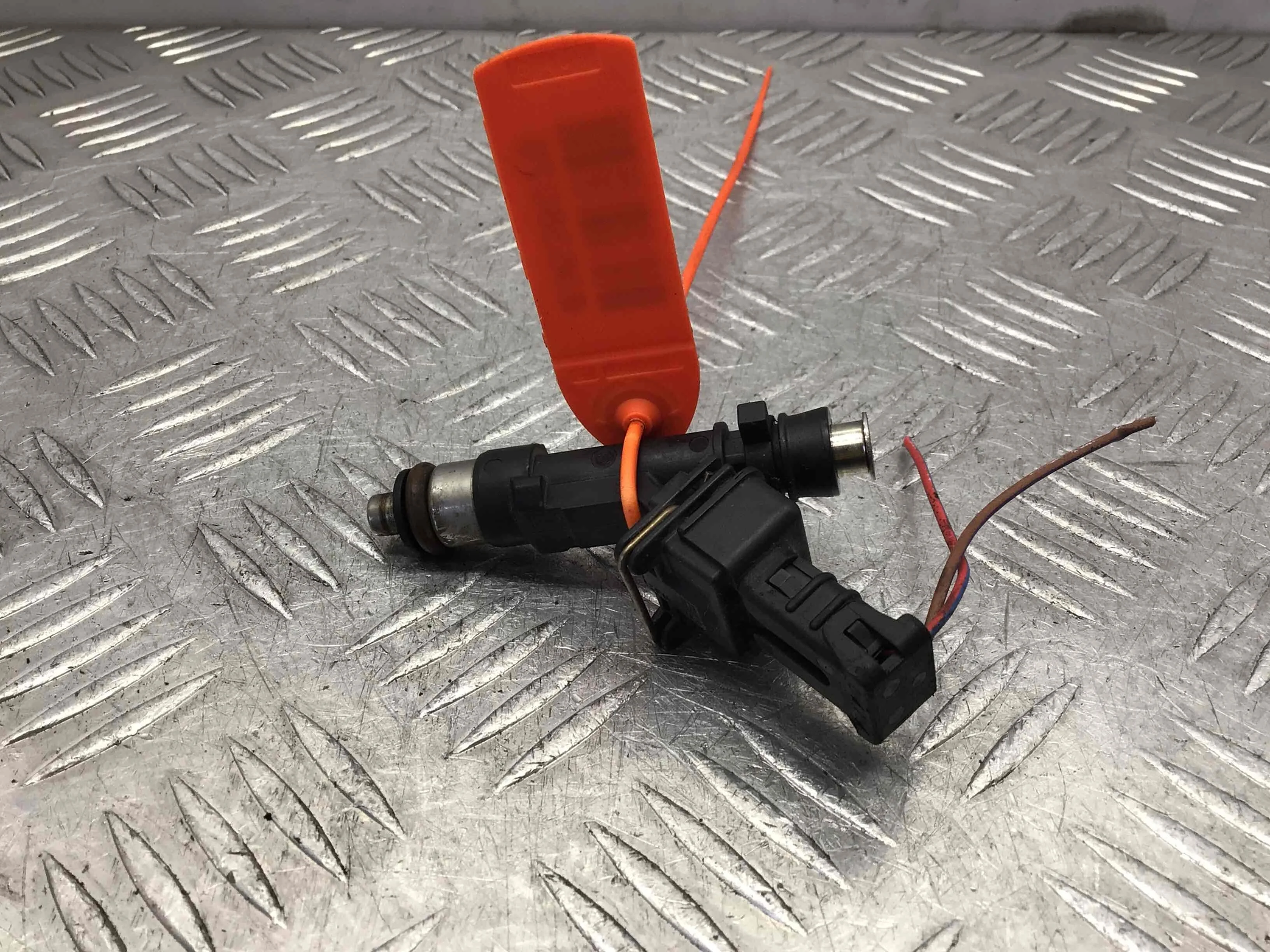 Форсунка Opel Corsa D [рестайлинг] (2010-2014) бензин 1.2 i Механика Х/б