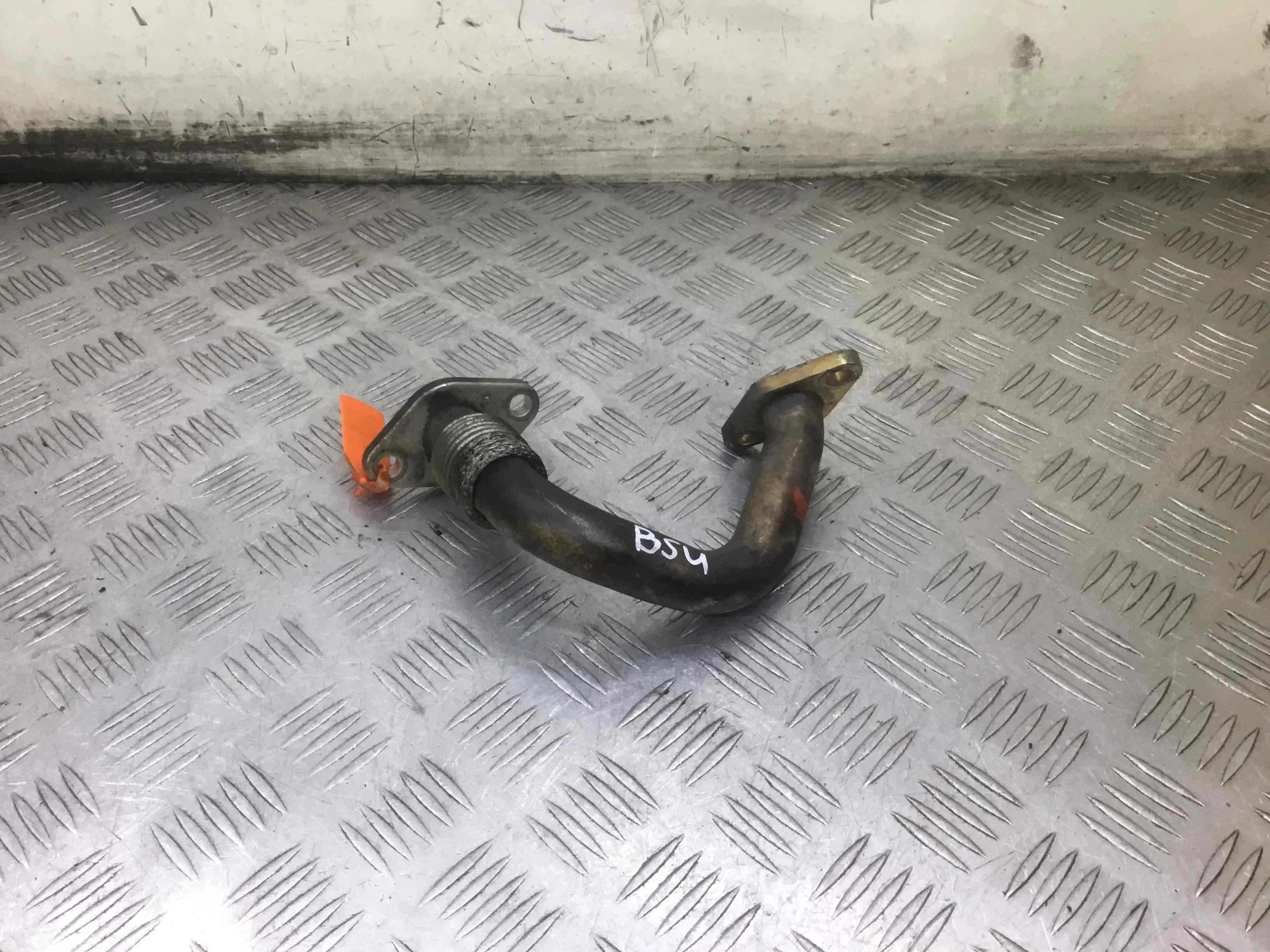 Трубка системы рециркуляции EGR Volkswagen Caddy 3 поколение (2004-2010) дизель 1.9 TDI Механика Фургон