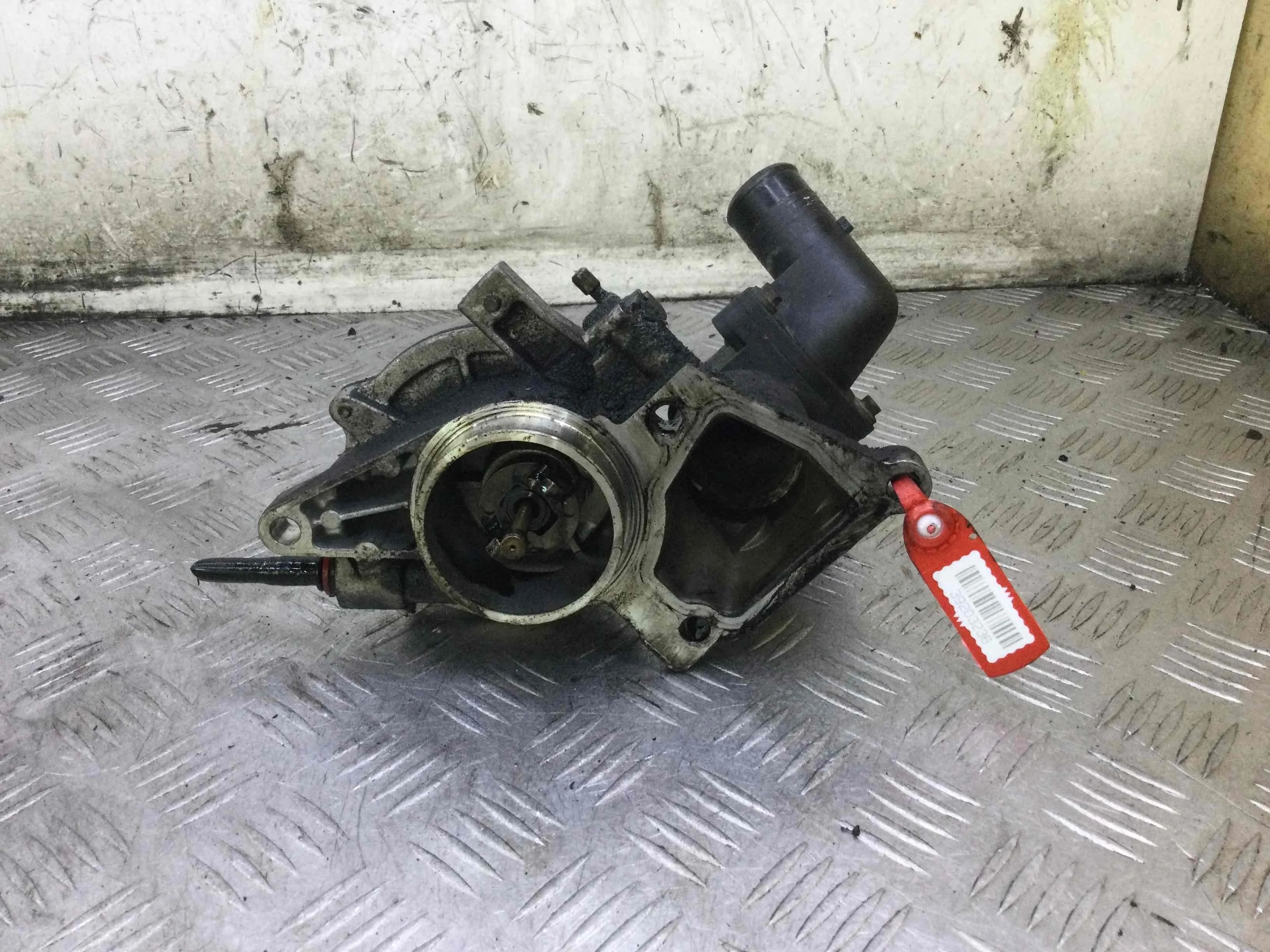 Насос вакуумный Ford Transit 3 поколение (2000-2006) дизель 2.0 TD Механика Микроавтобус