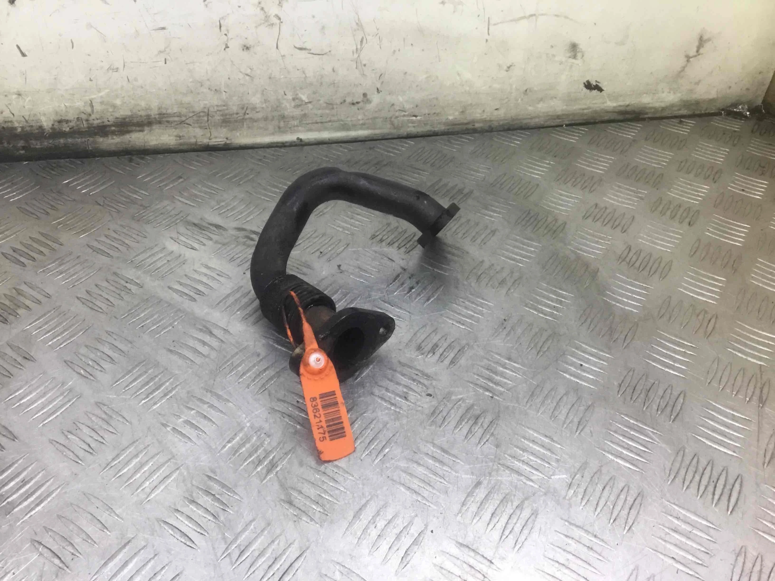 Трубка системы рециркуляции EGR Skoda Fabia 2 поколение (2007-2010) дизель 1.4 TDI Механика Х/б