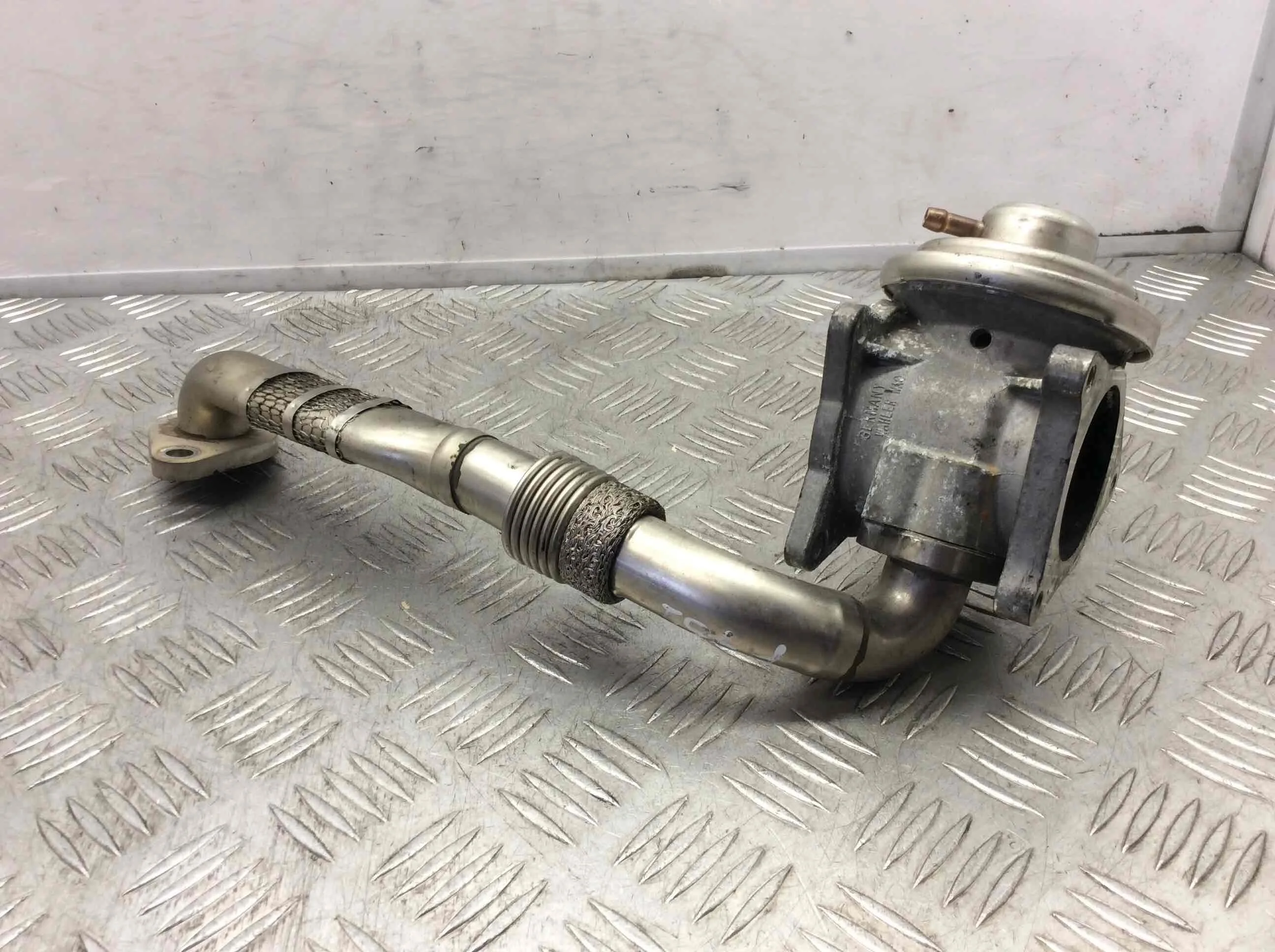 Клапан EGR Volkswagen Golf 4 поколение (1997-2004) дизель 1.9 TDI Механика Седан