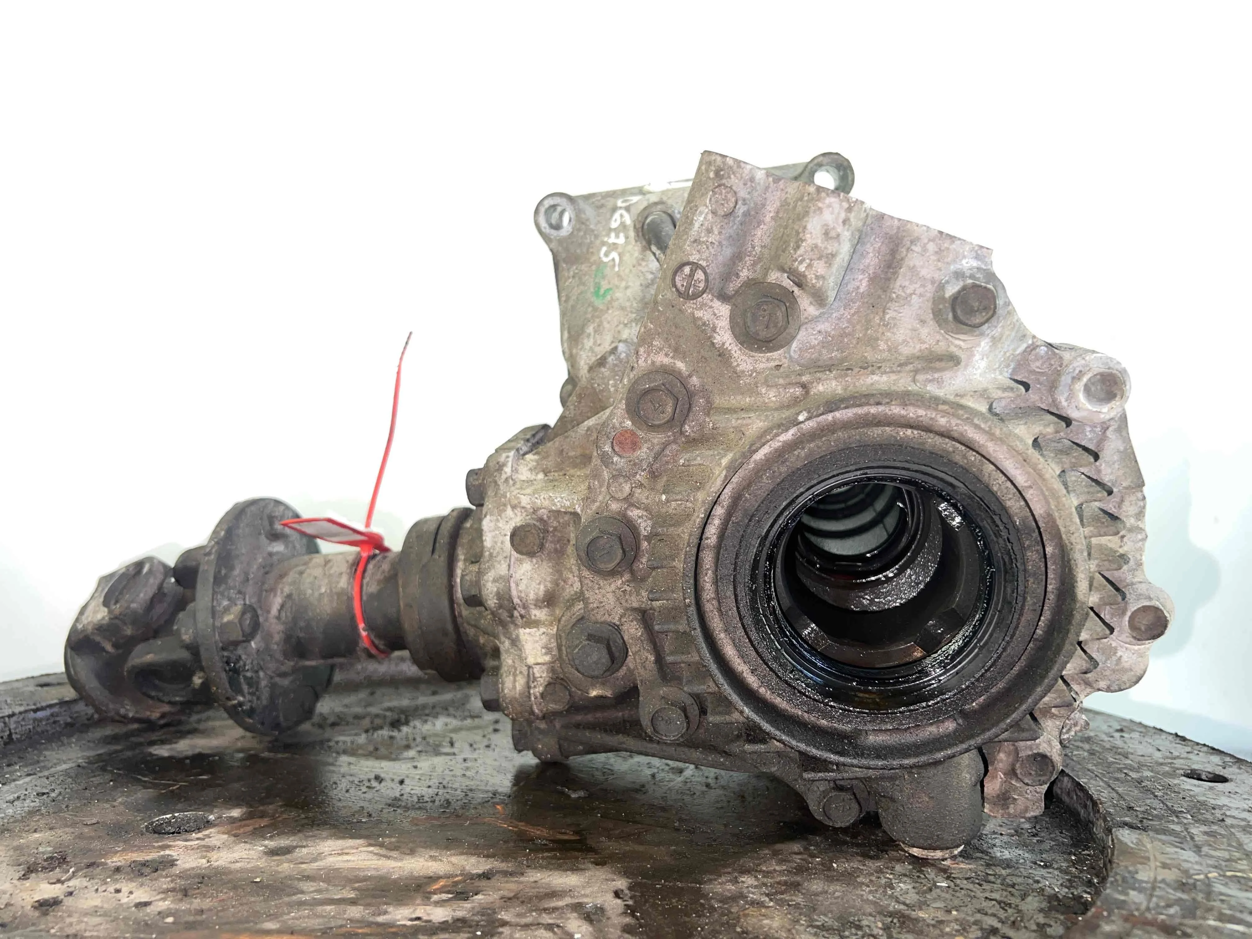 Раздаточная коробка Nissan X-Trail T30 (2001-2004) бензин 2.5 i Автомат