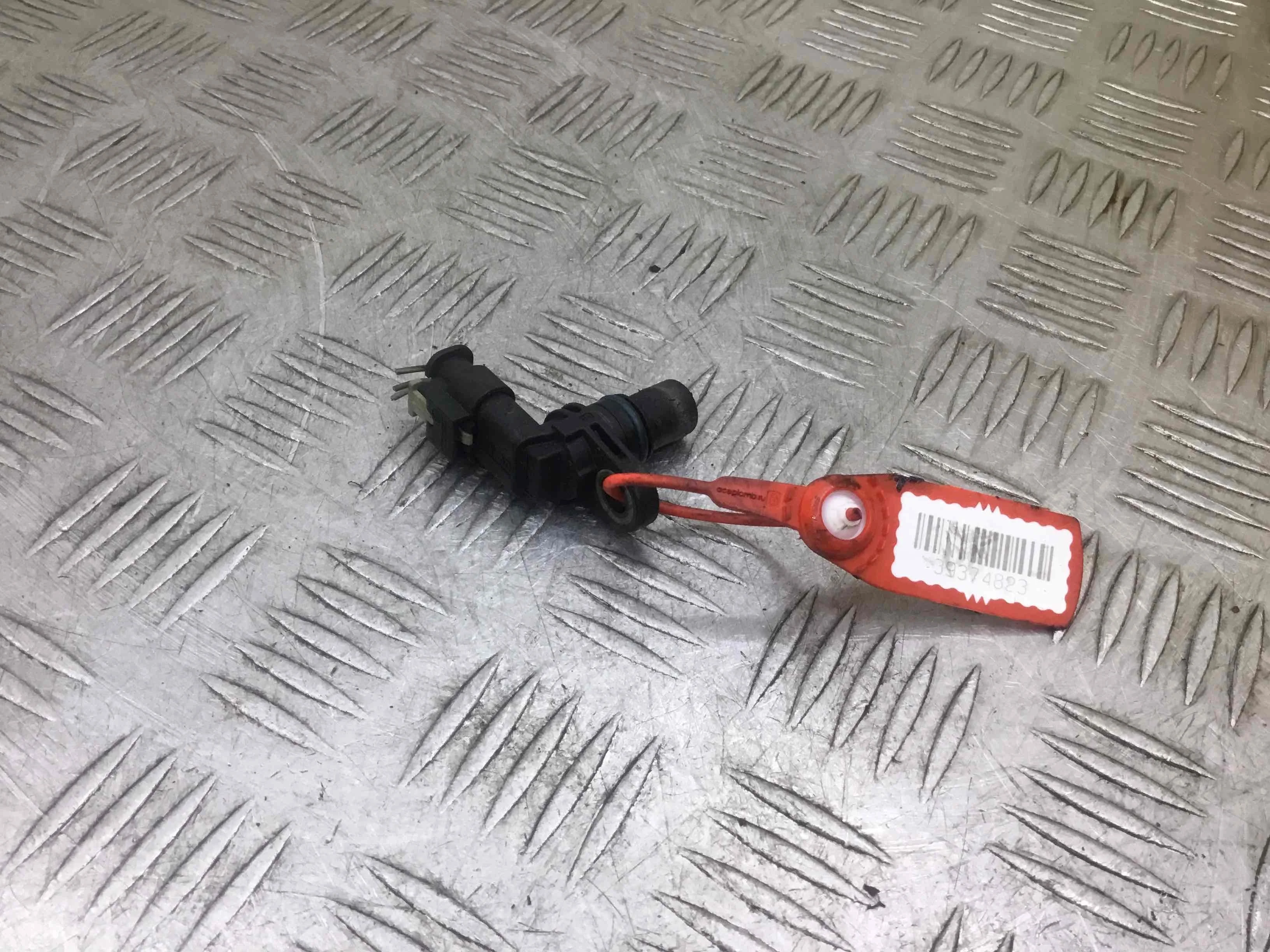 Датчик распредвала Audi A8 A8 D4 (4H2) 2009 - 2018 бензин 4.2  Автомат Седан