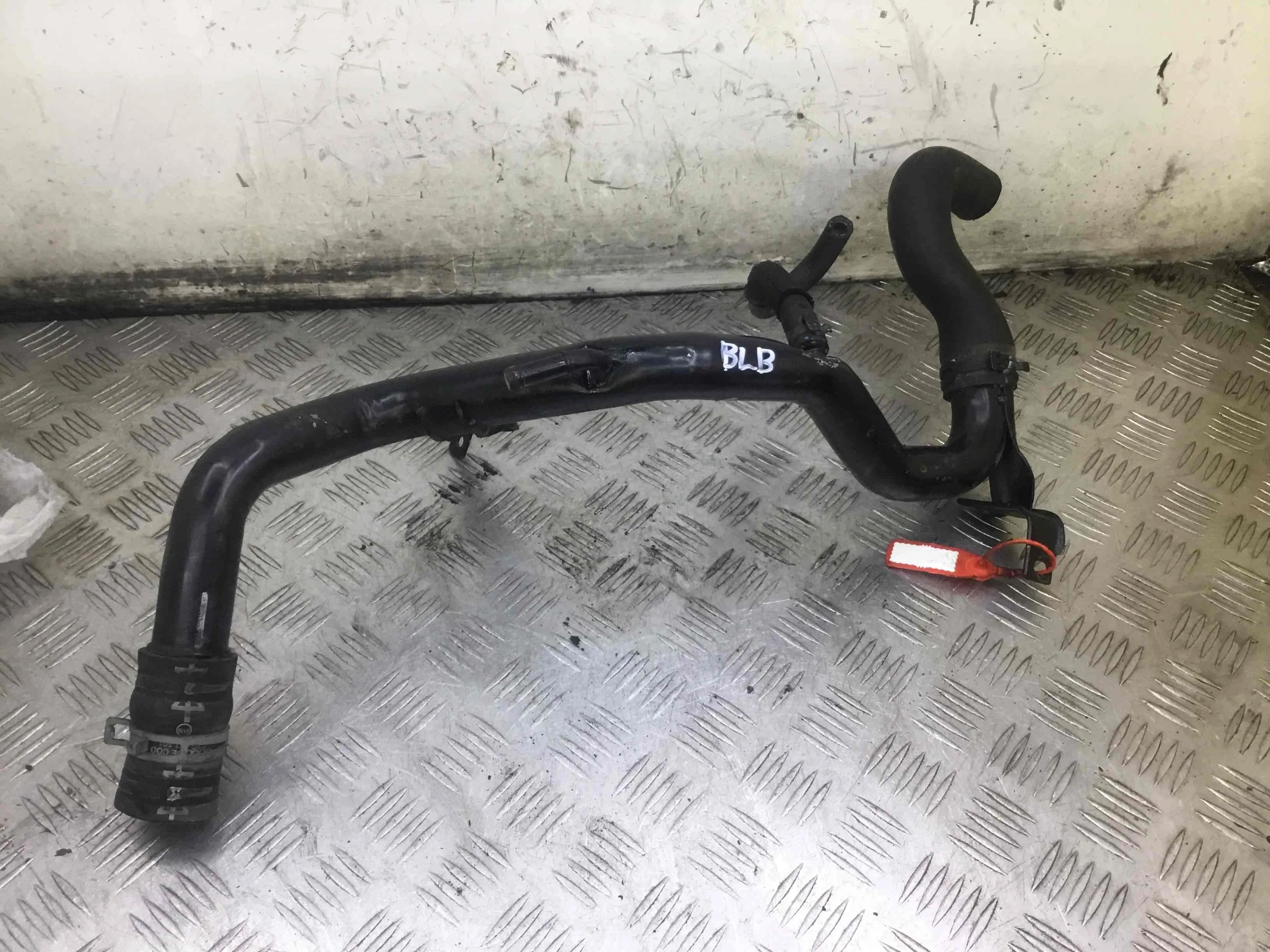 Трубка охлаждающей жидкости металлическая Audi A4 B7 (2004-2008) дизель 2.0 TDI Механика Седан