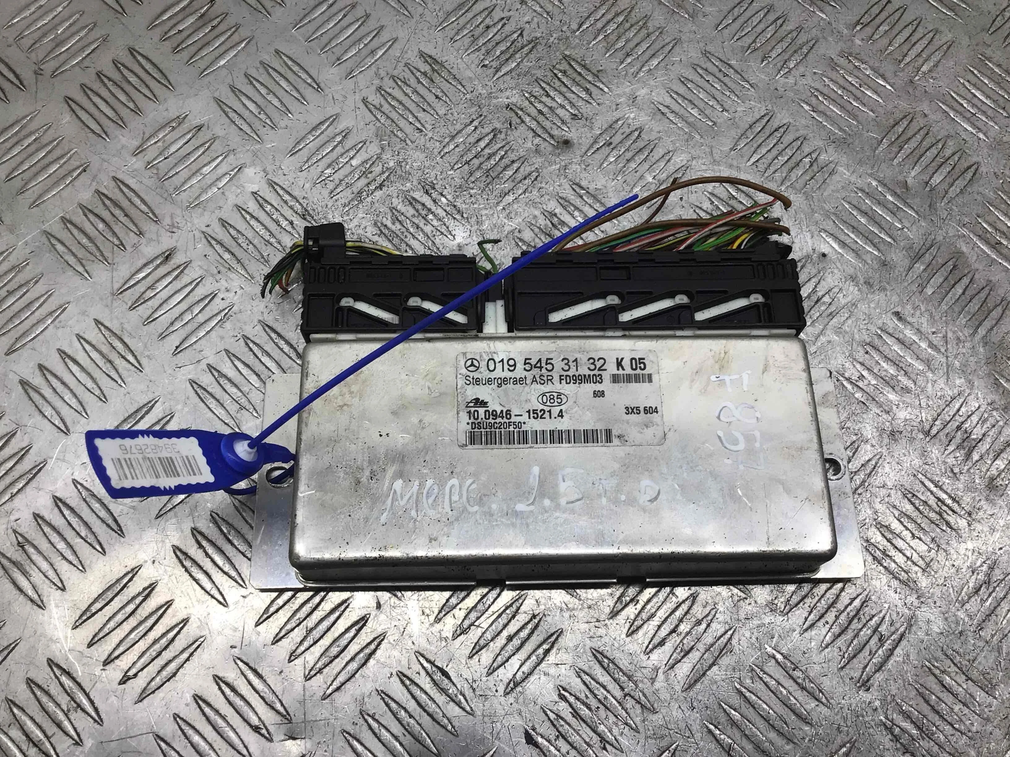 Блок управления ABS Mercedes E-klasse E-klasse (W124) 1993 - 1996 дизель 2.5 D Механика Седан