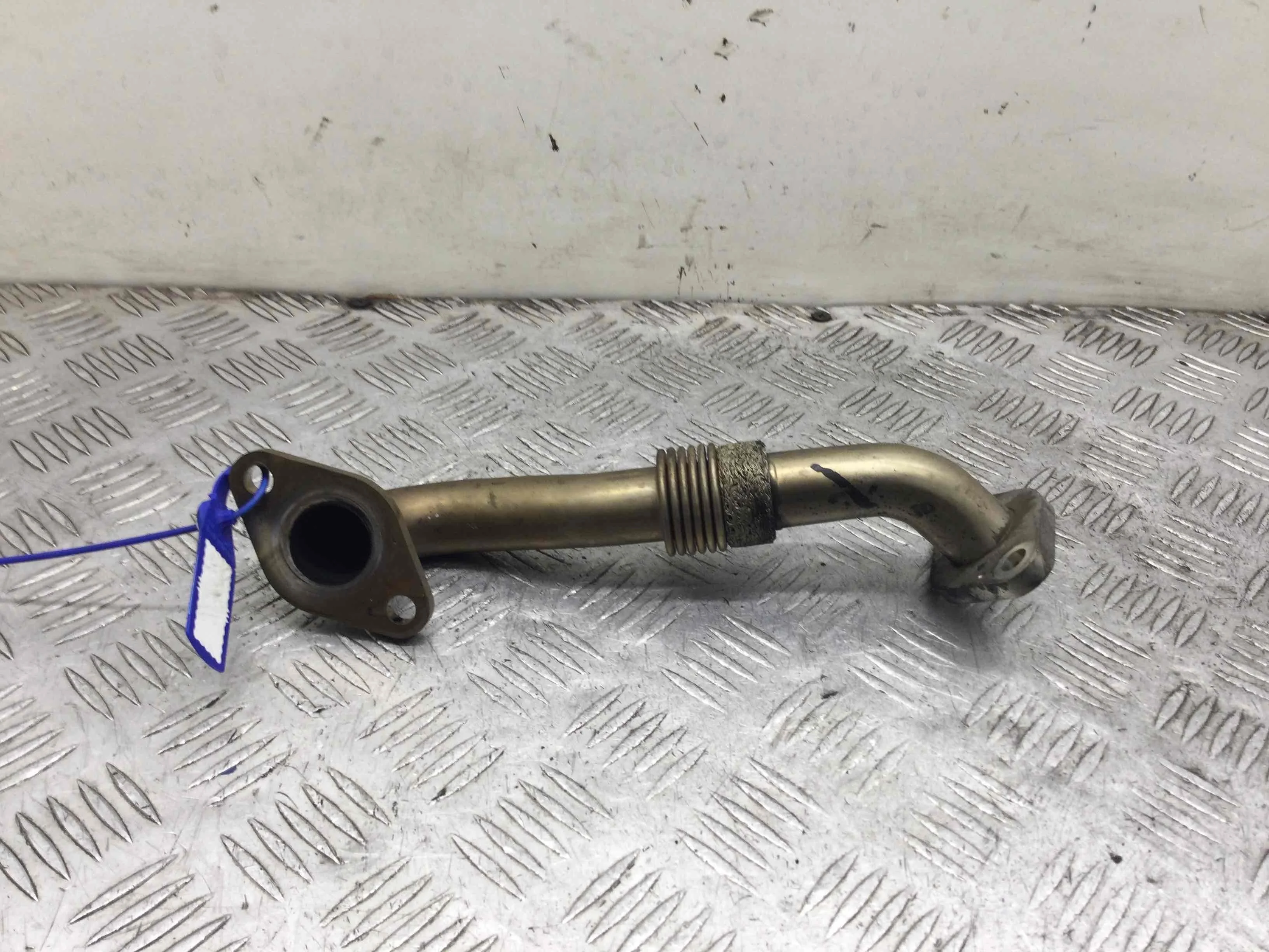 Трубка системы рециркуляции EGR Volkswagen Caddy 3 поколение (2004-2010) дизель 1.9 TDI Механика Х/б