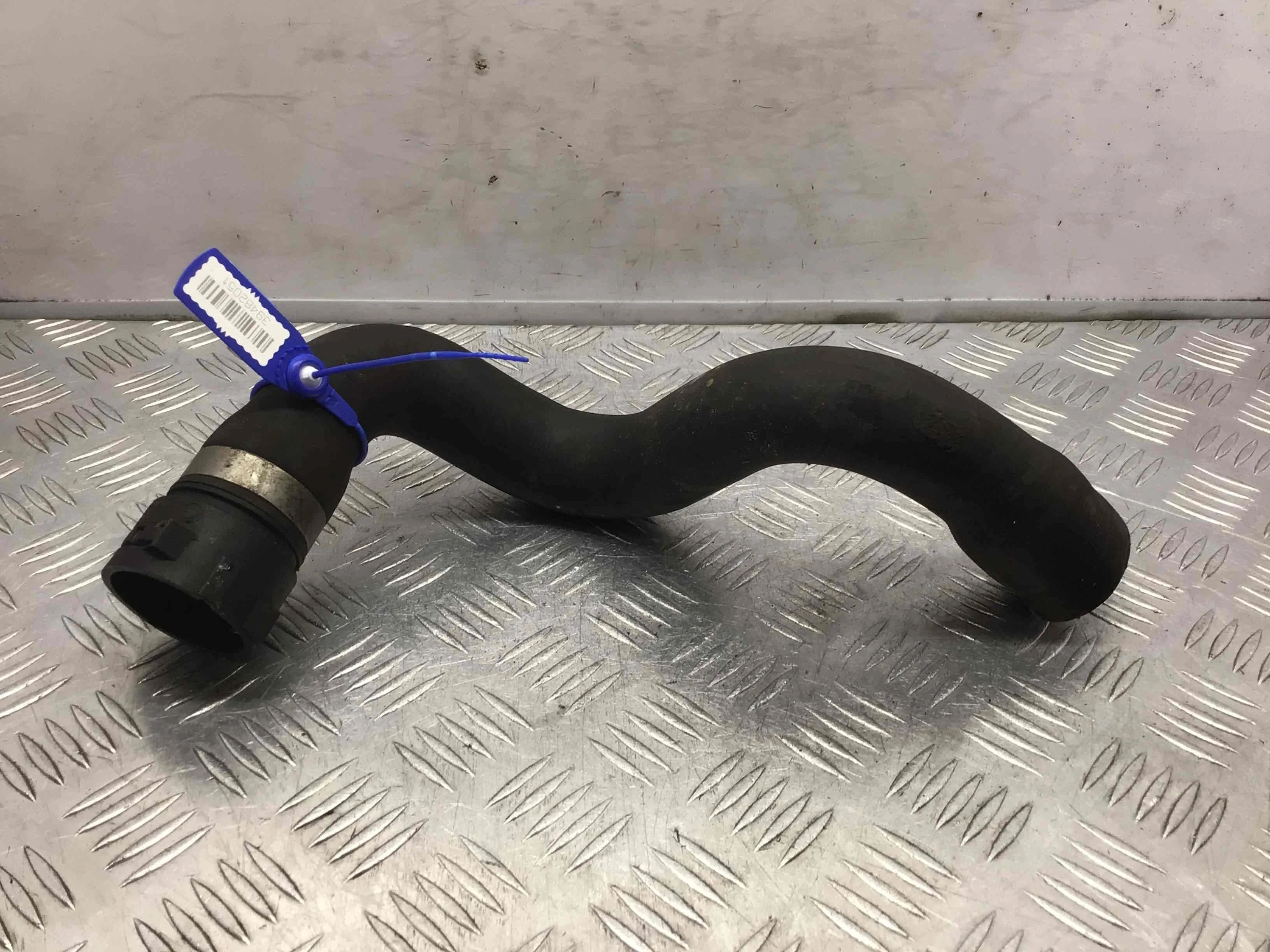 Патрубок (трубопровод, шланг) BMW 3-Series 3-Series E36 1990 - 2000 бензин 1.9 i Механика Х/б