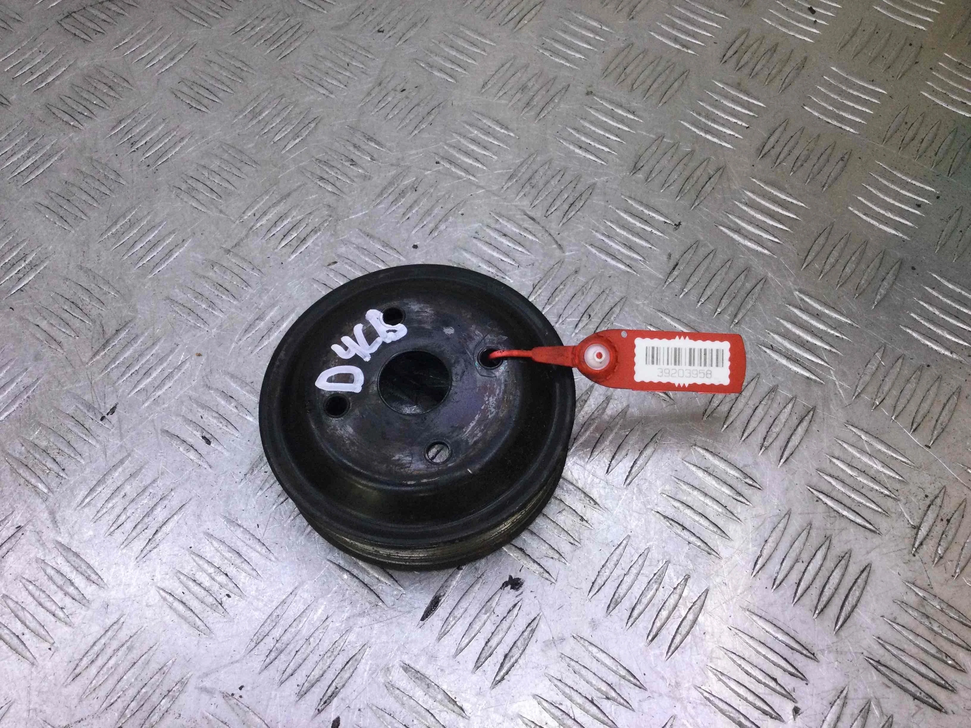 Шкив помпы Kia Sorento 1 поколение [рестайлинг] (2006-2009) дизель 2.5 CRDi Механика