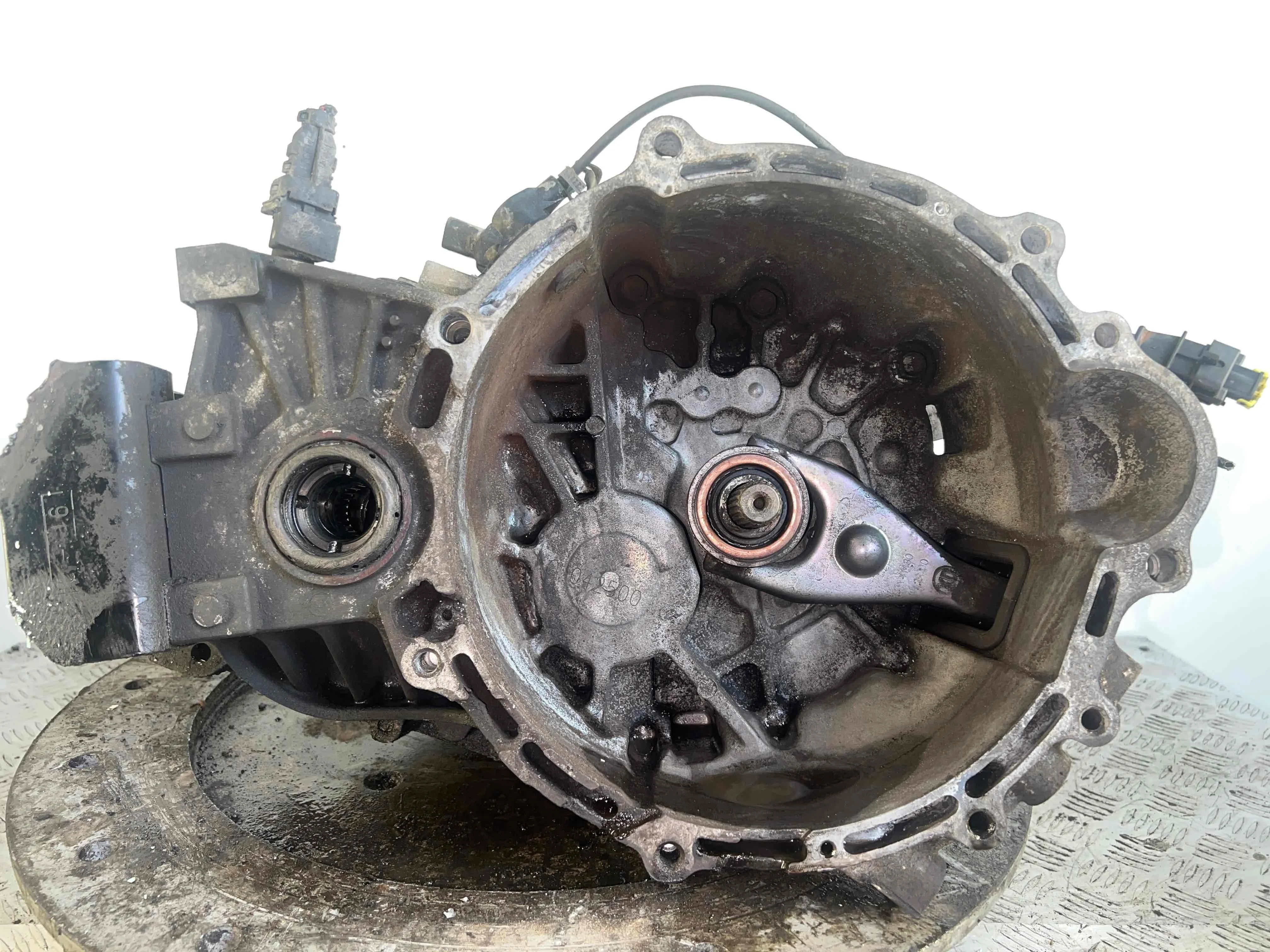 КПП механическая (МКПП) Kia Ceed 1 поколение 2006 - 2010 дизель 1.6 CRDi Механика Х/б