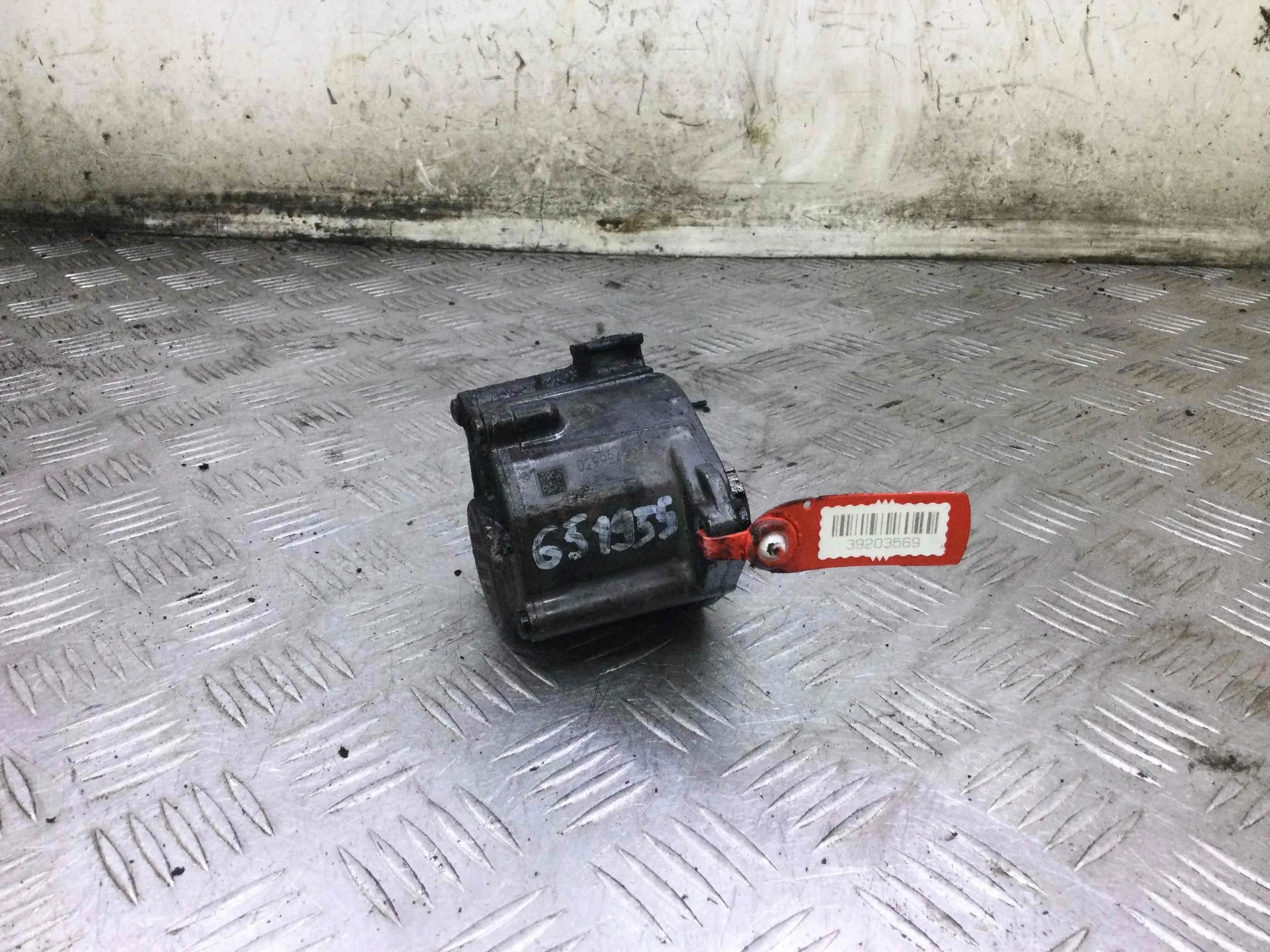 Насос вакуумный Mercedes Sprinter Sprinter II (w906) 2006 - 2017 дизель 2.2 CDI Механика Микроавтобус