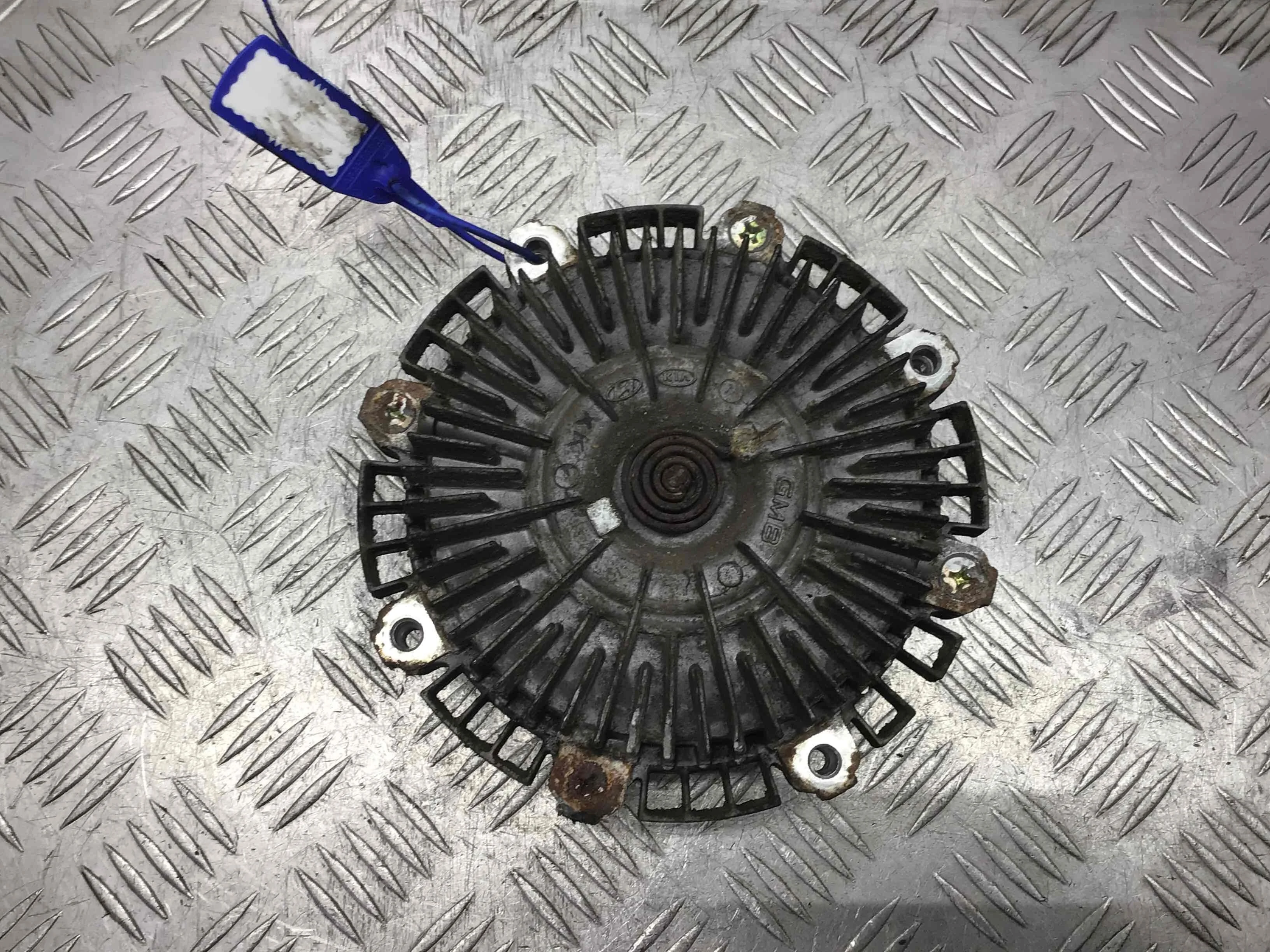 Вискомуфта Kia Sorento 1 поколение (2002-2006) дизель 2.5 CRDi Механика