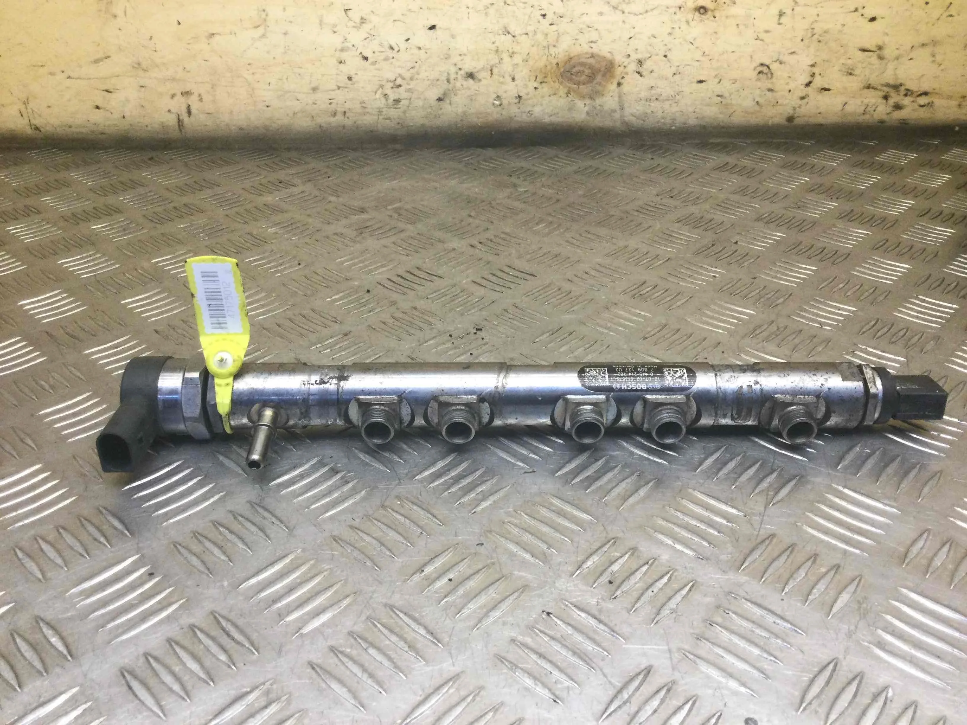 Регулятор давления топлива BMW 3-Series 3-Series E90/E91/E92/E93 2005 - 2010 дизель 2.0 TDI Механика Седан