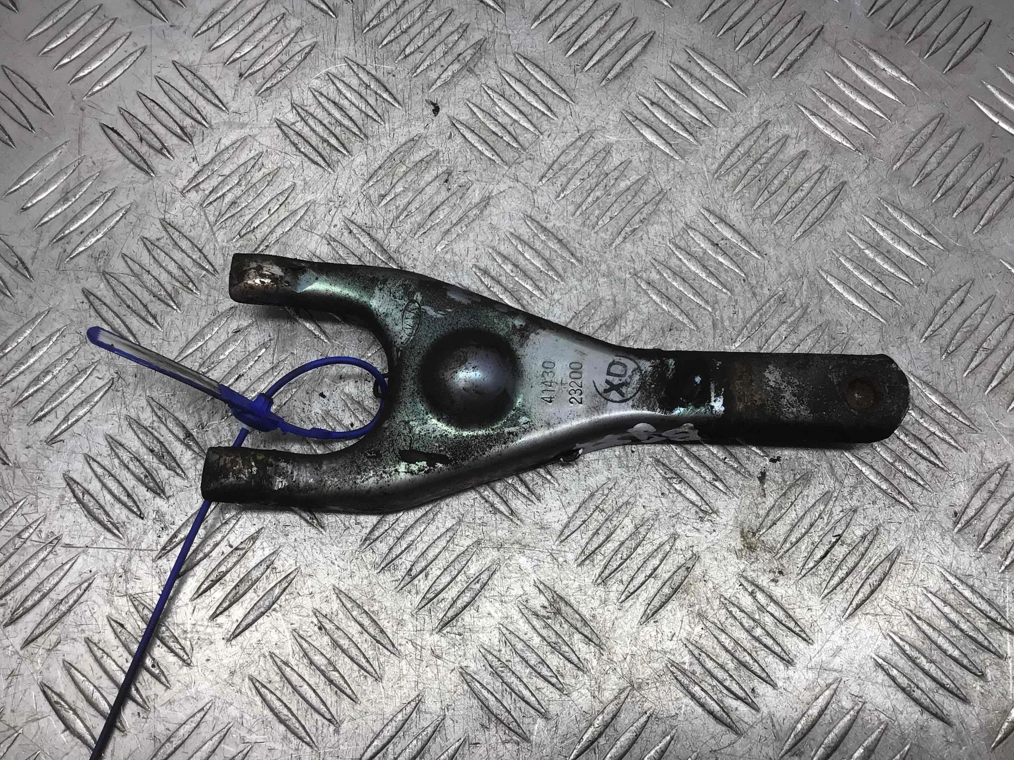 Вилка сцепления Hyundai i30 1 поколение [рестайлинг] (2010-2012) дизель 1.6 TD Механика Х/б