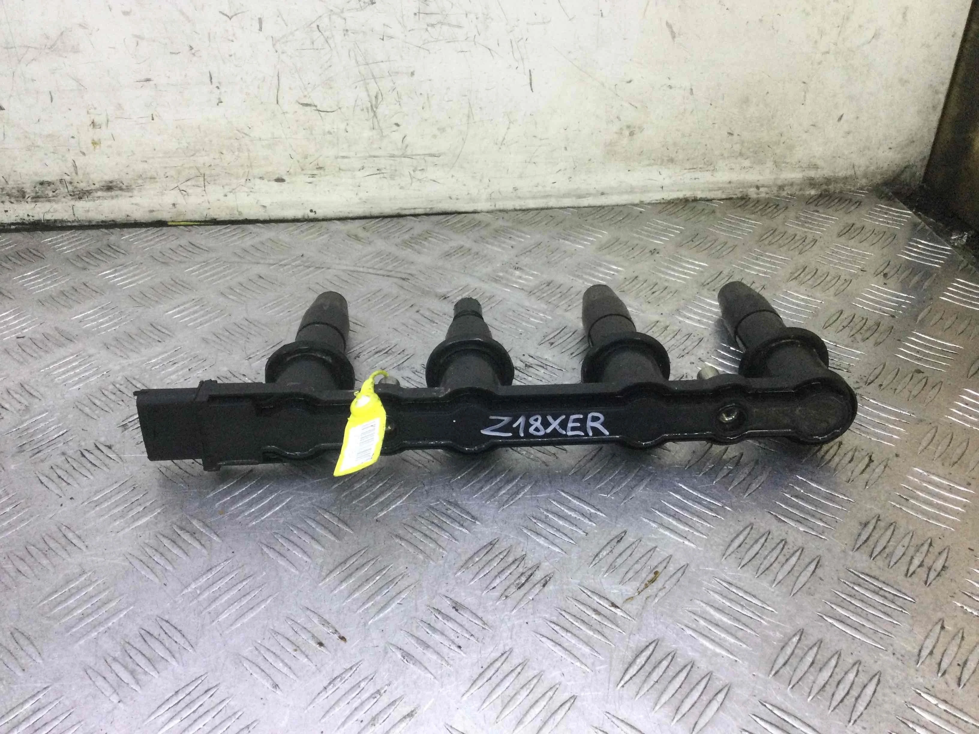 Катушка зажигания Opel Astra H 2004-2007 бензин 1.8 i Автомат Седан