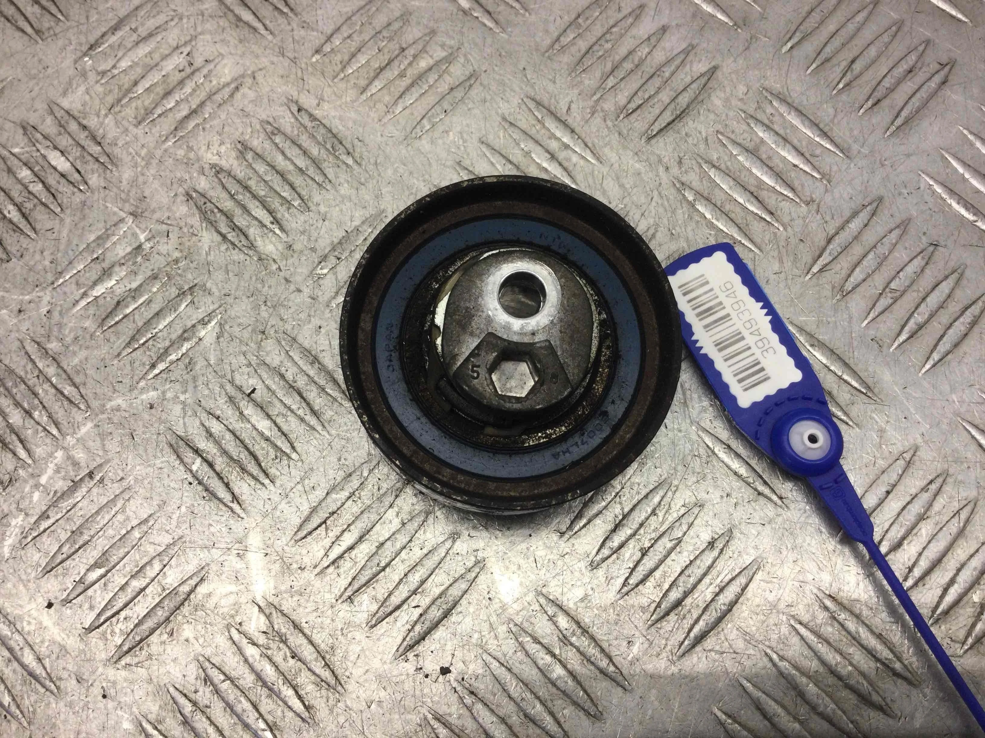 Ролик обводной Volkswagen Touareg 1 поколение 2002-2007 дизель 2.5 TDI Автомат