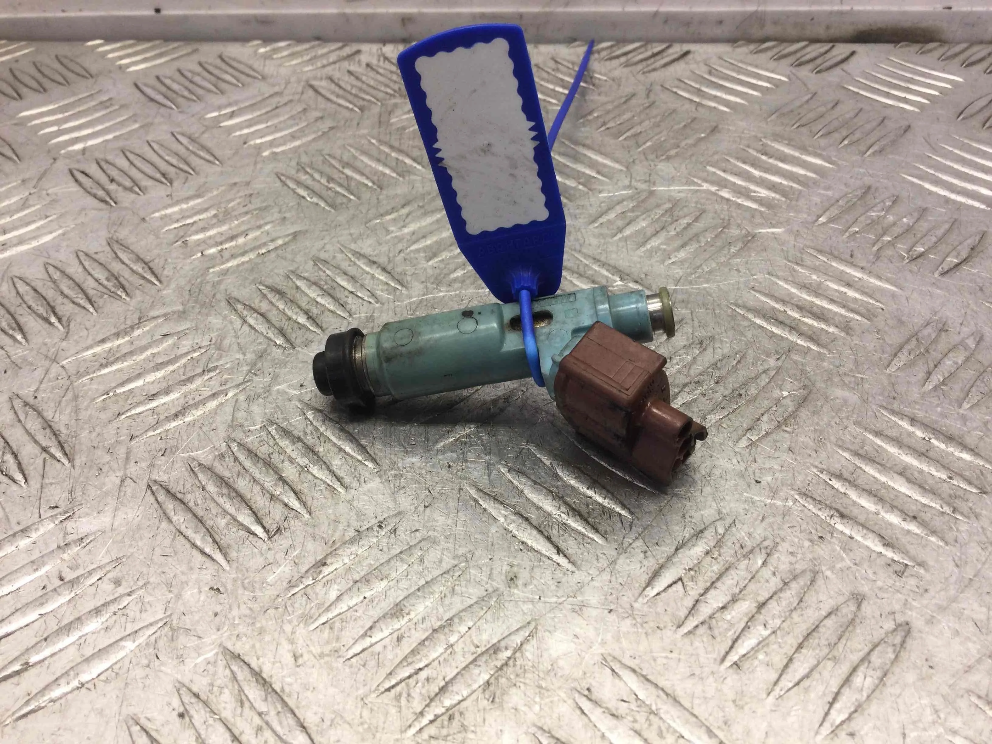 Форсунка Toyota Previa XR30/XR40 (2001-2004) бензин 2.4 i Автомат Минивэн