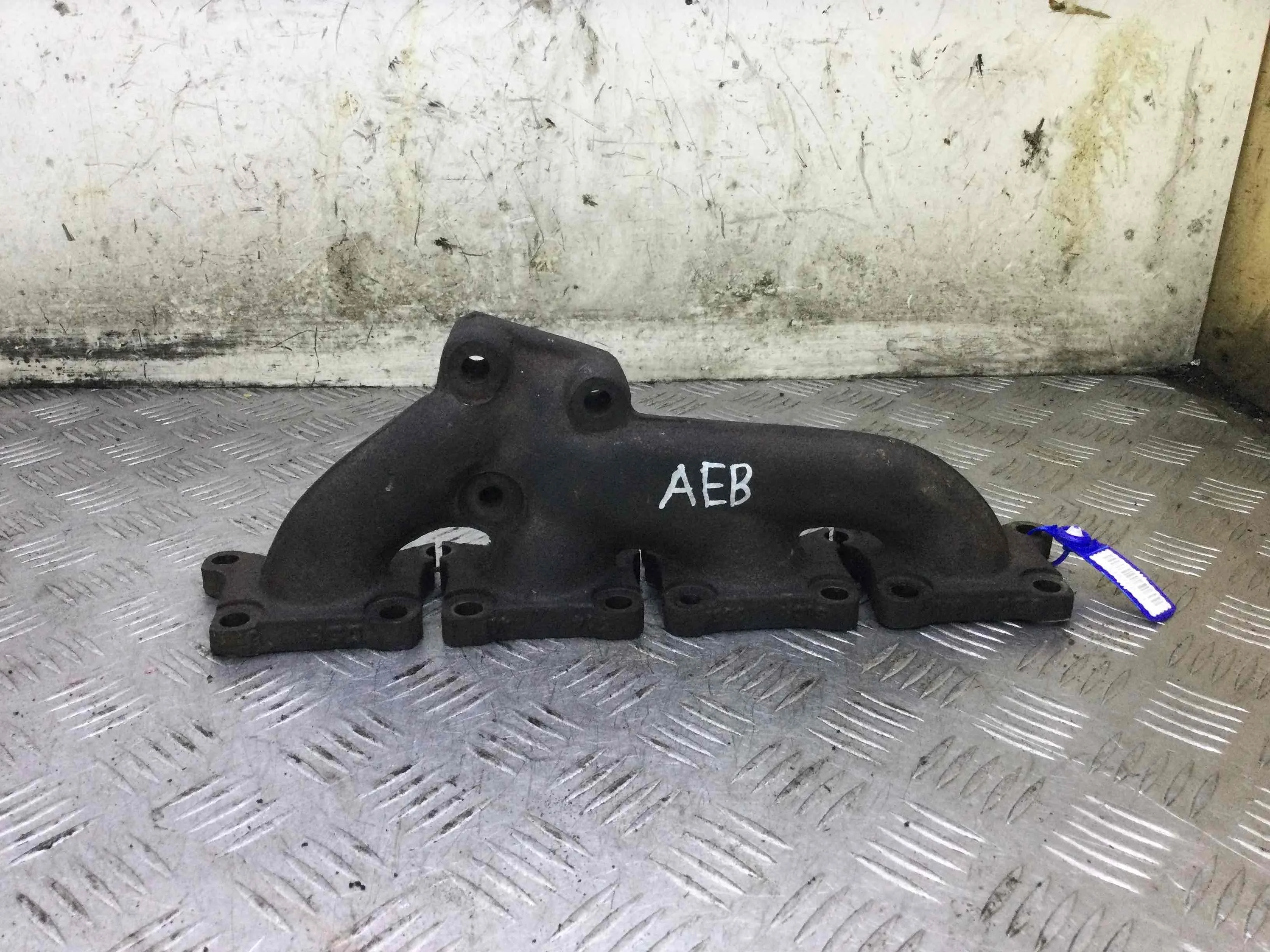 Коллектор выпускной Volkswagen Passat B5 (1996-2000) бензин 1.8 T Механика Седан