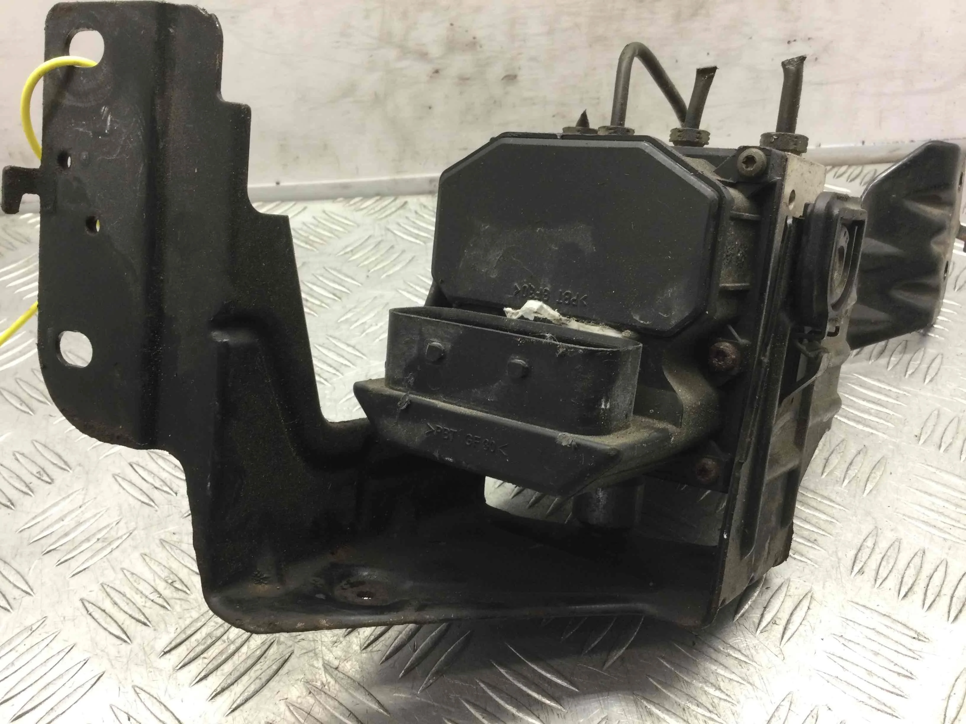 Блок ABS Ford Mondeo 3 поколение (2000-2003) бензин 2.0 i Механика Универсал