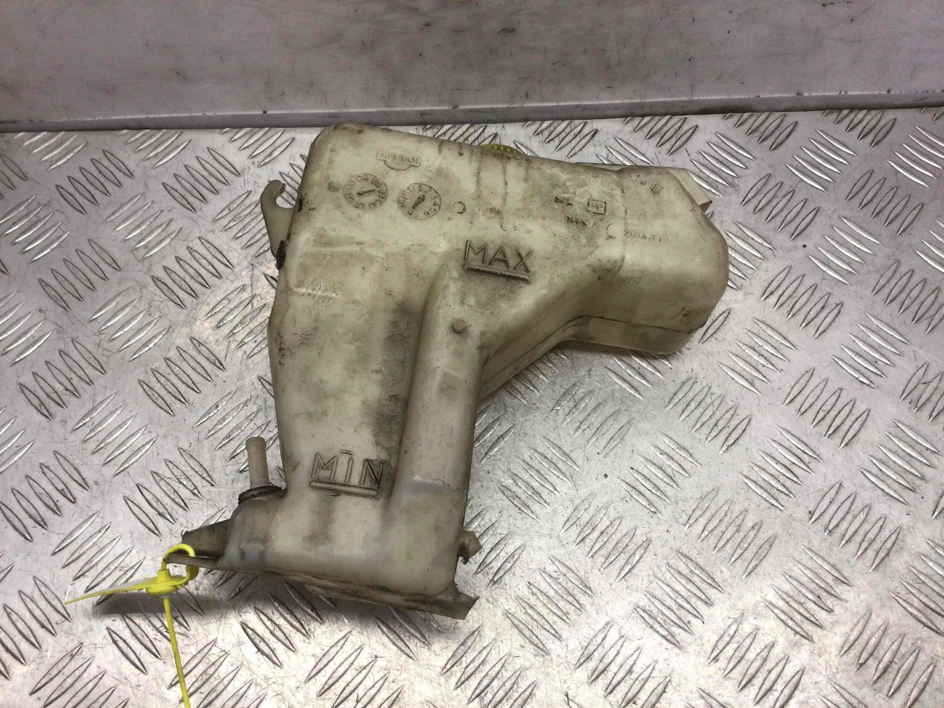 Бачок расширительный Nissan Primera Primera III (P12) 2001 - 2008 бензин 1.8 i Механика Универсал