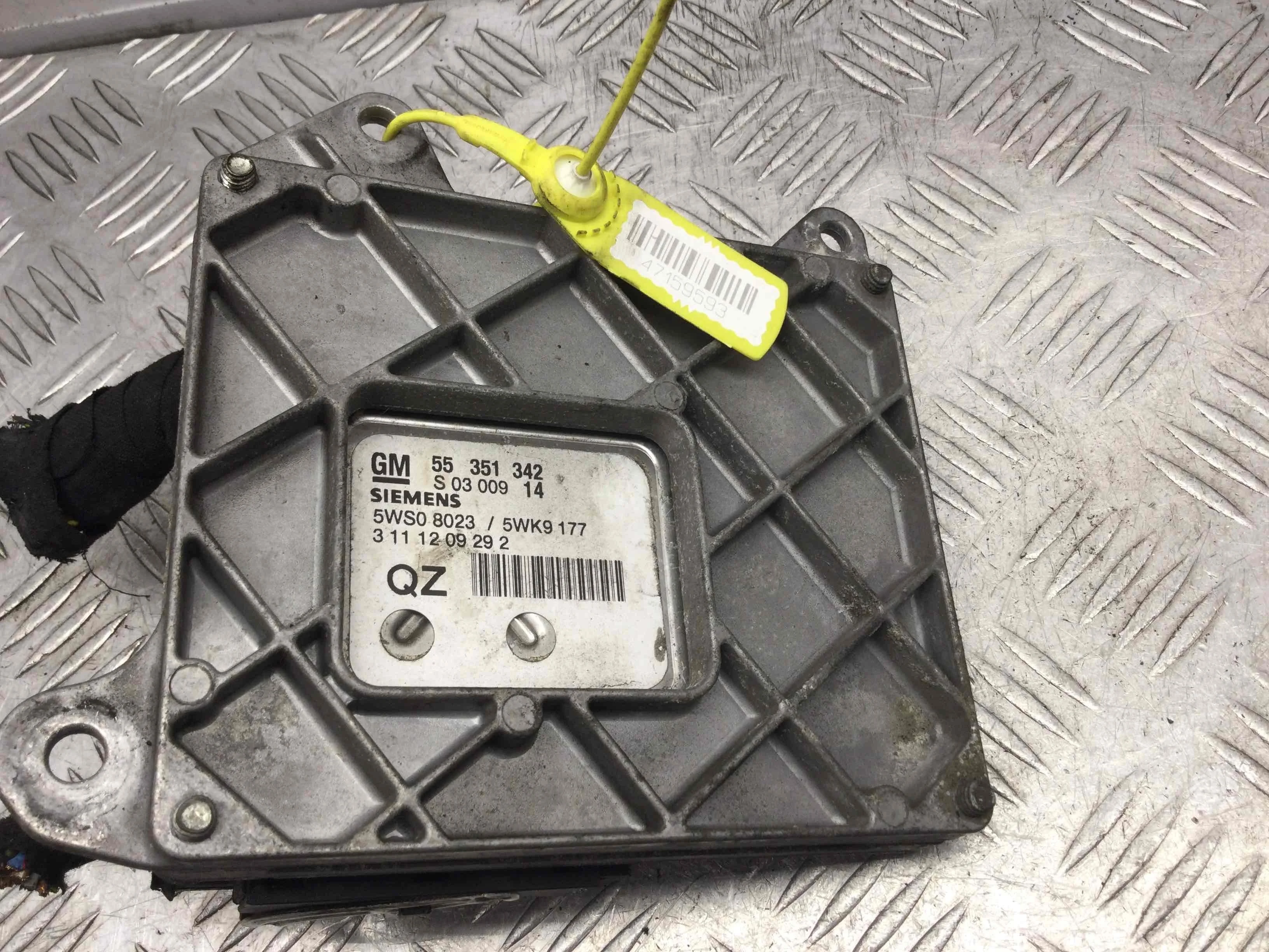 Блок управления двигателем Opel Vectra C (2002-2005) бензин 2.2 i Механика Универсал