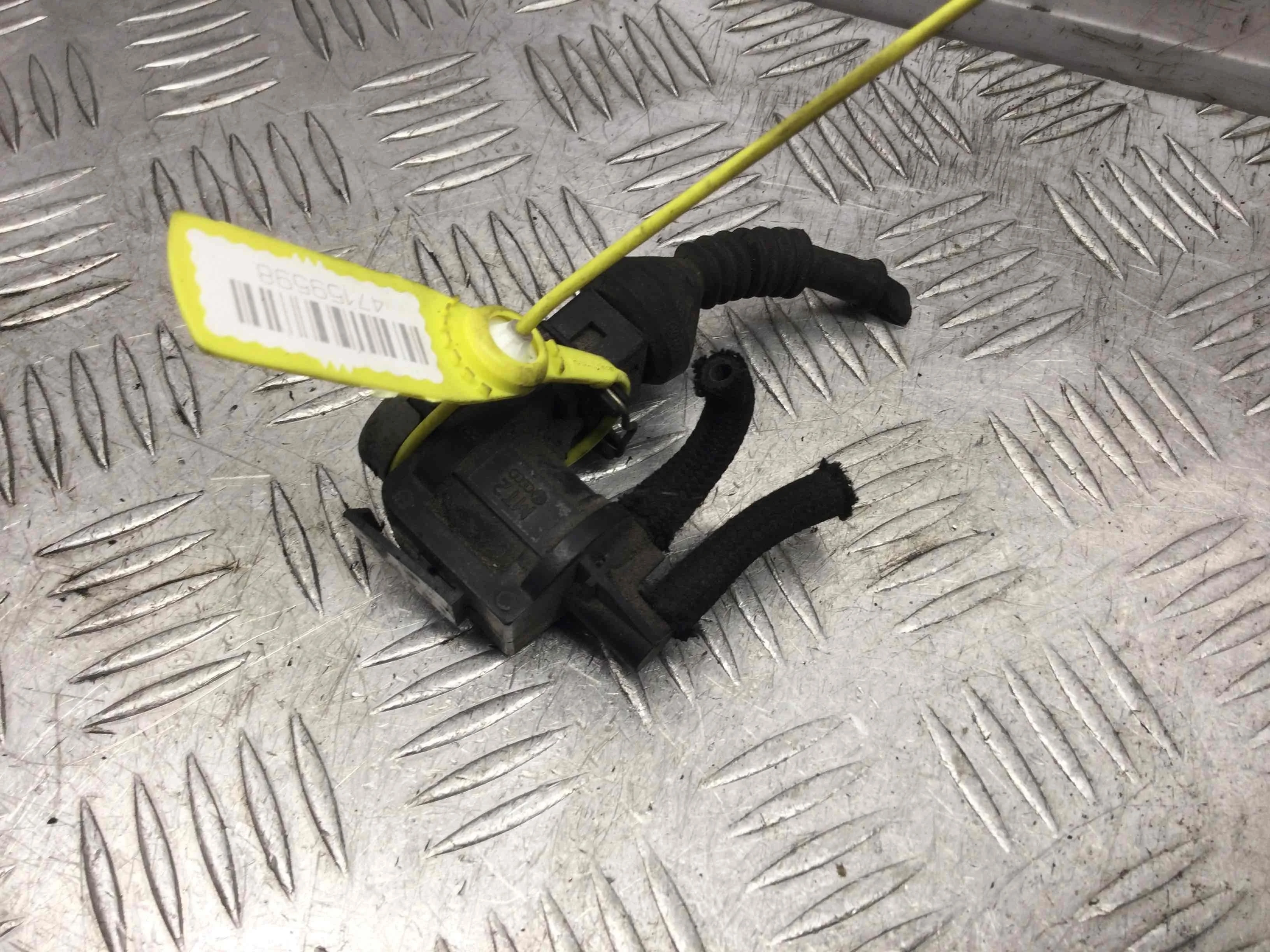 Преобразователь давления (соленоид наддува/EGR) Volkswagen Passat B5+ [рестайлинг] (2000-2005) дизель 1.9 TDI Автомат Универсал