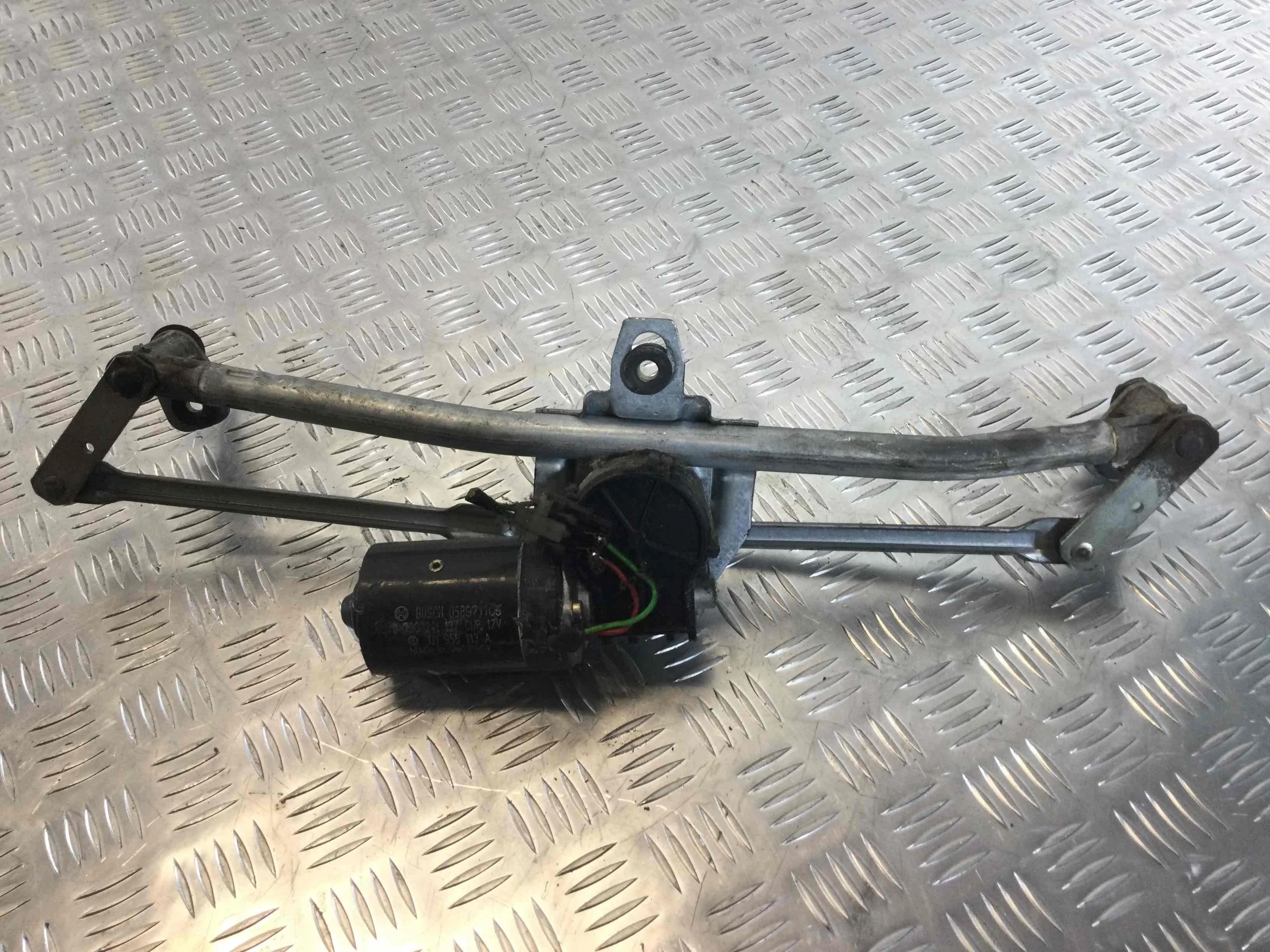 Механизм стеклоочистителя (трапеция дворников) Volkswagen Golf 4 поколение (1997-2004) бензин 1.4 i Механика Х/б