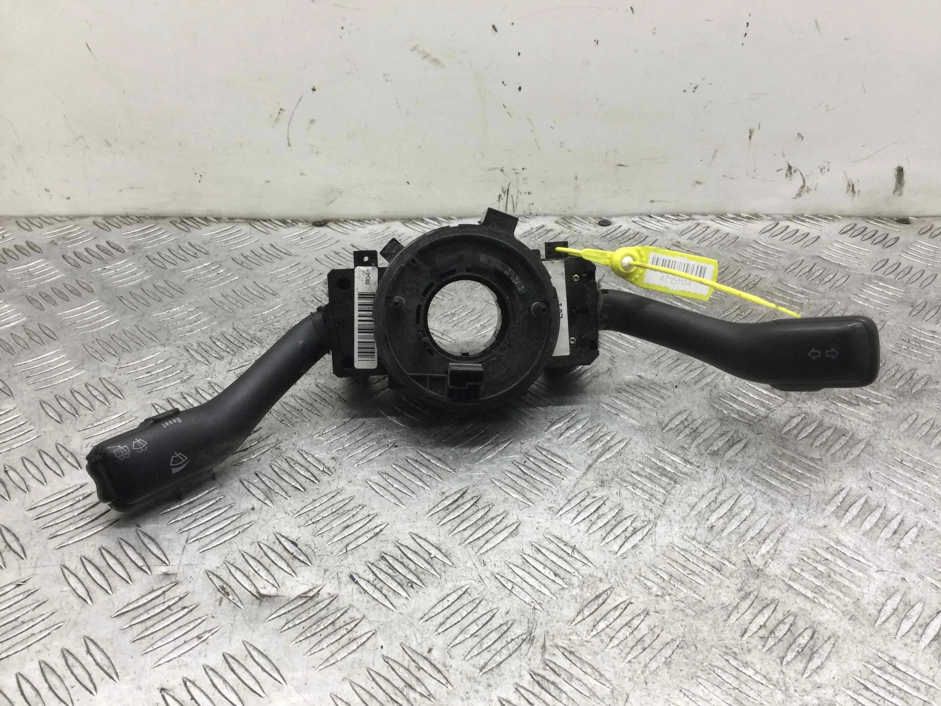 Переключатель подрулевой (стрекоза) Volkswagen Passat B5 (1996-2000) дизель 1.9 TDI Механика Универсал