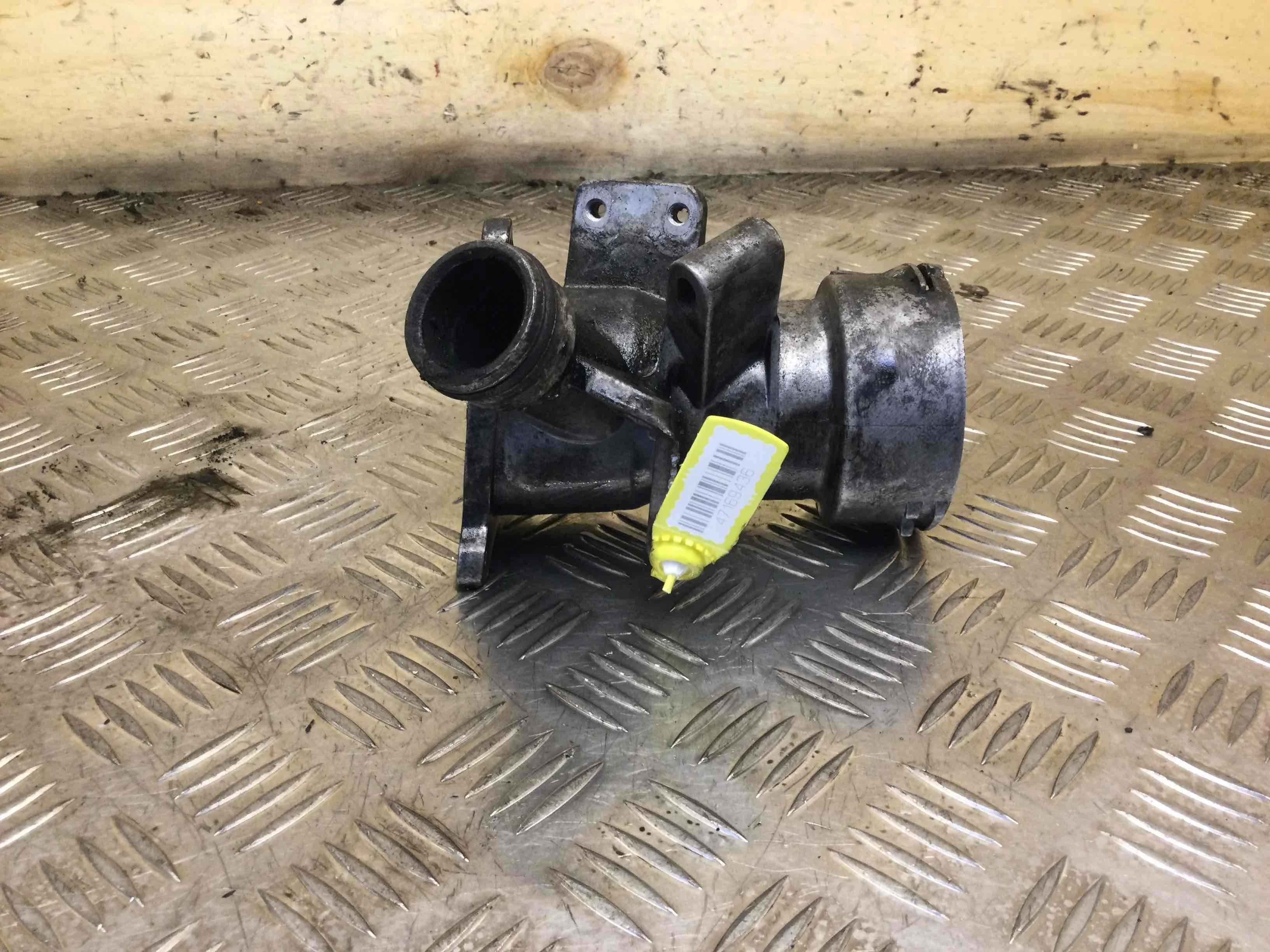 Переходник EGR Mercedes C-klasse W203/S203/CL203 (2000-2004) дизель 2.2 CDI Автомат Седан