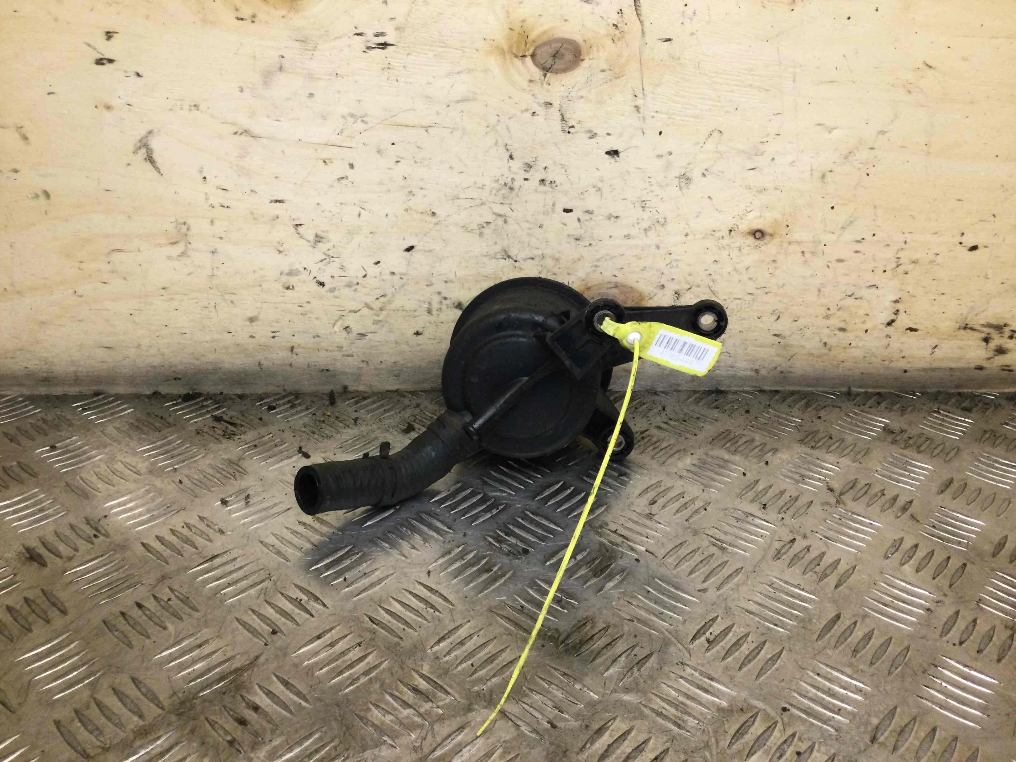 Бачок гидроусилителя Mercedes C-klasse W203/S203/CL203 (2000-2004) дизель 2.2 CDI Автомат Седан