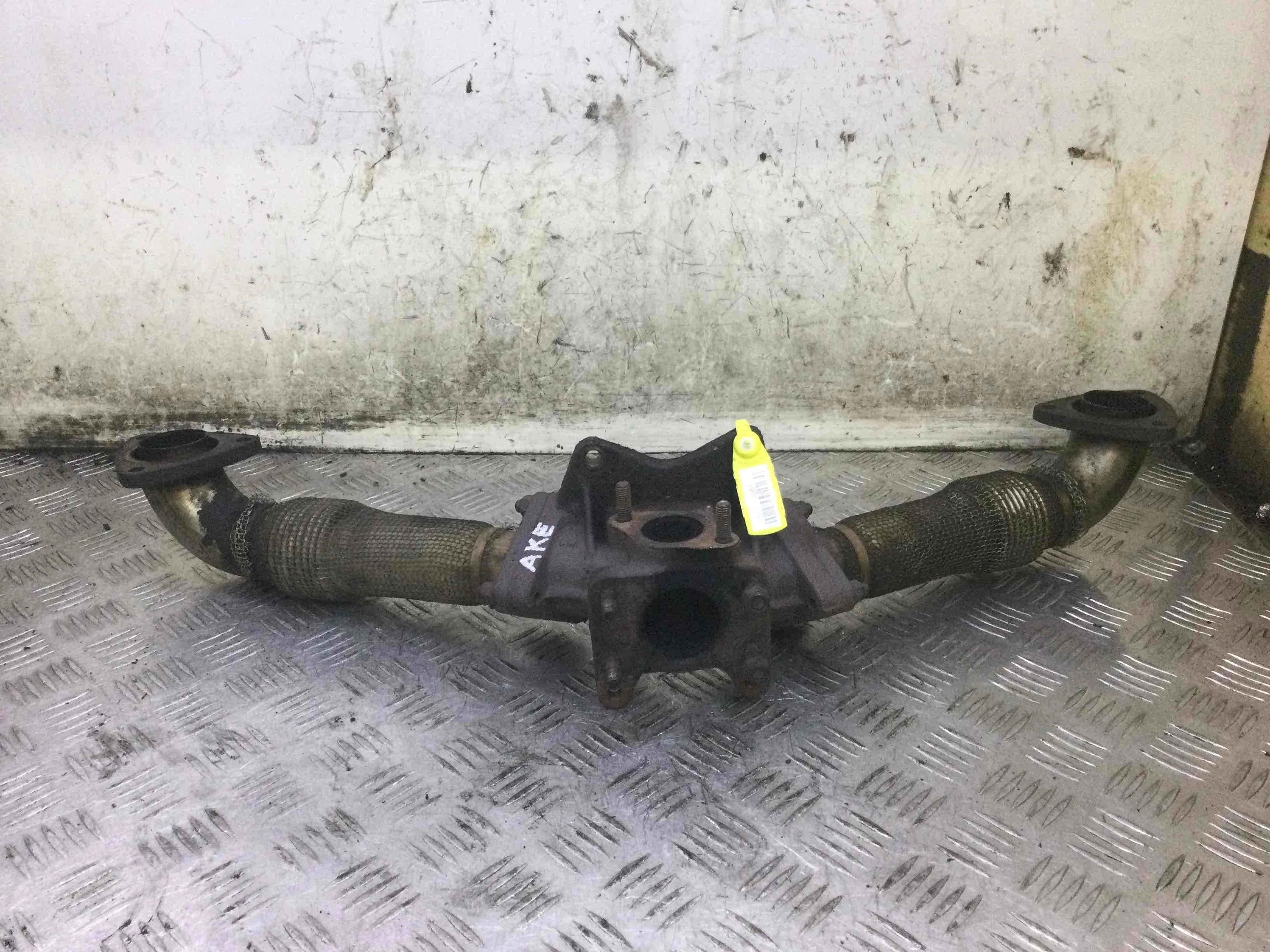 Коллектор выпускной Audi A4 B6 (2000-2005) дизель 2.5 TDI Механика Седан