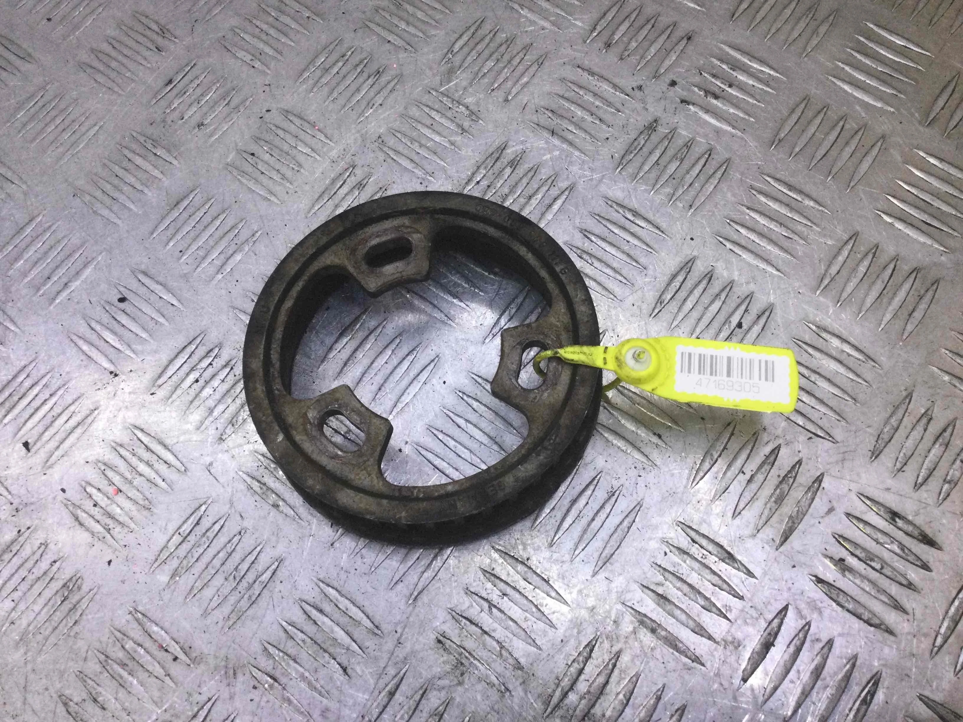 Шестерня распредвала Audi A4 B6 (2000-2005) дизель 2.5 TDI Механика Седан