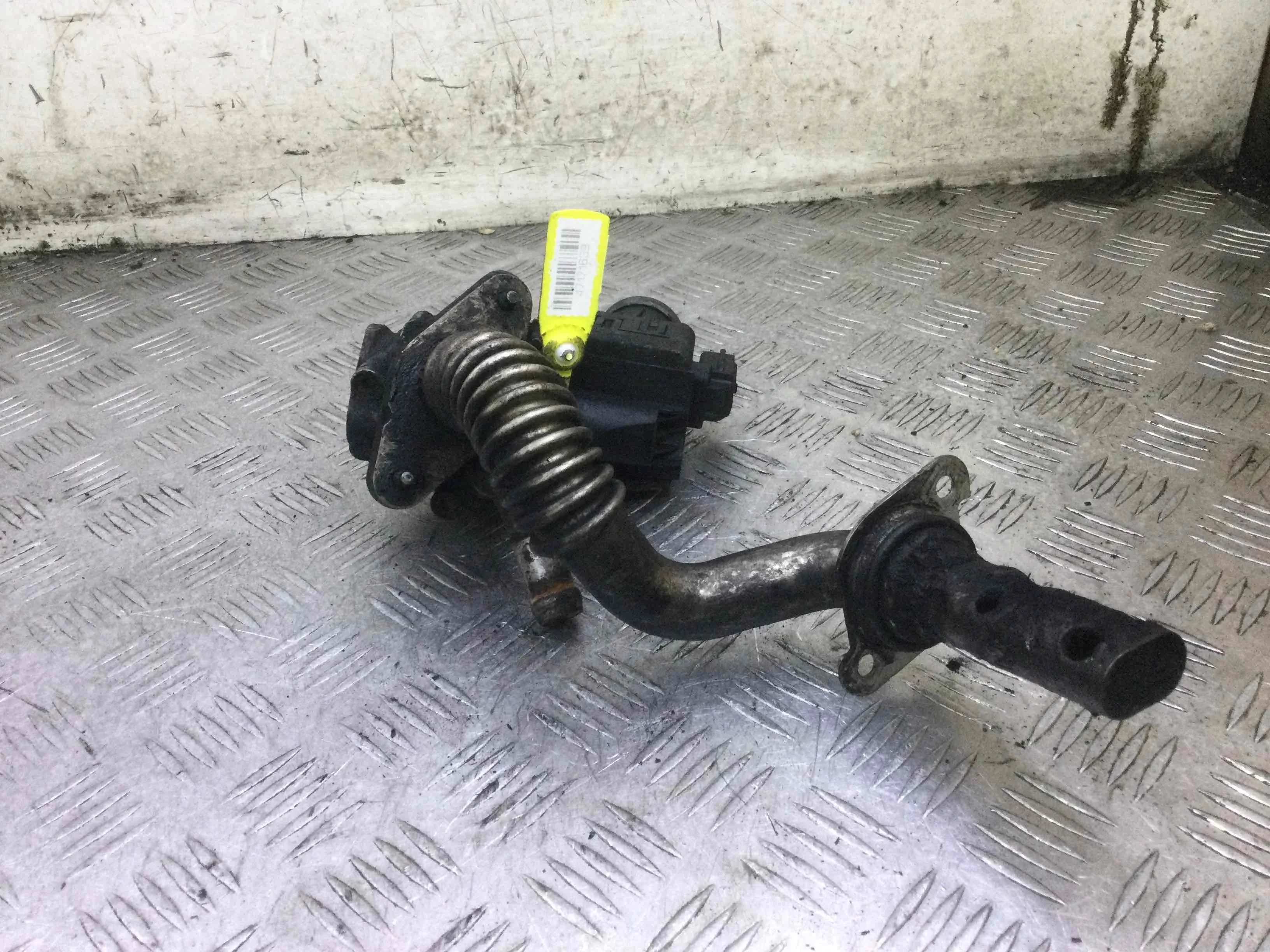 Клапан EGR Ford Tourneo Custom 1 поколение (2012-2020) дизель 2.2 TDCi Механика Микроавтобус