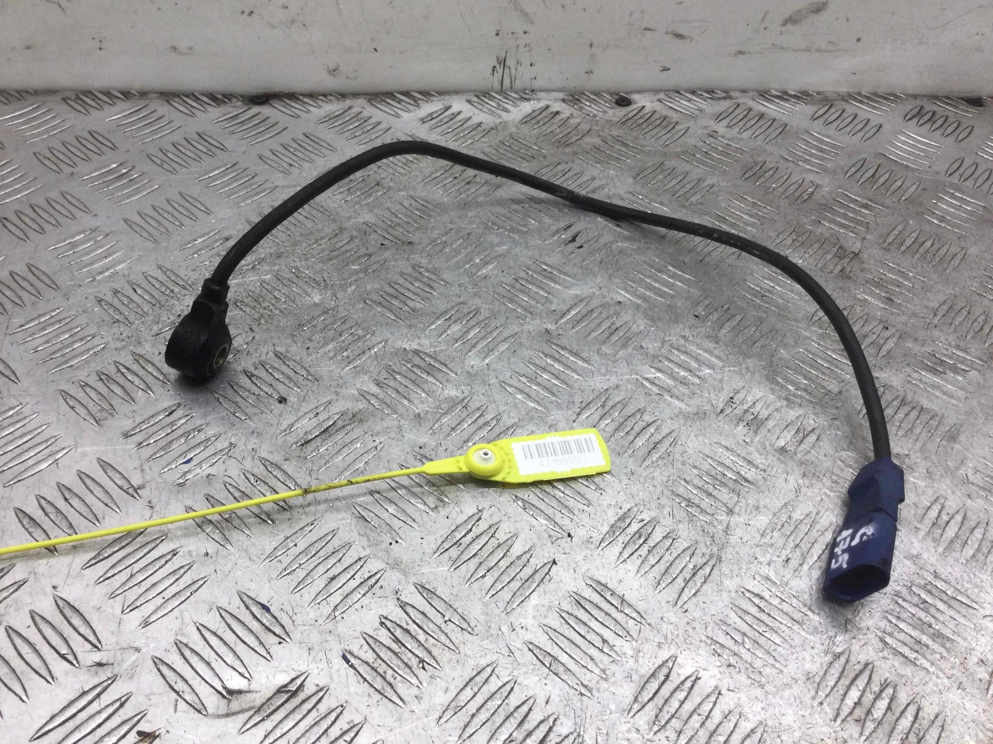 Датчик детонации Volkswagen Passat B5+ [рестайлинг] (2000-2005) бензин 1.8 i Механика Универсал