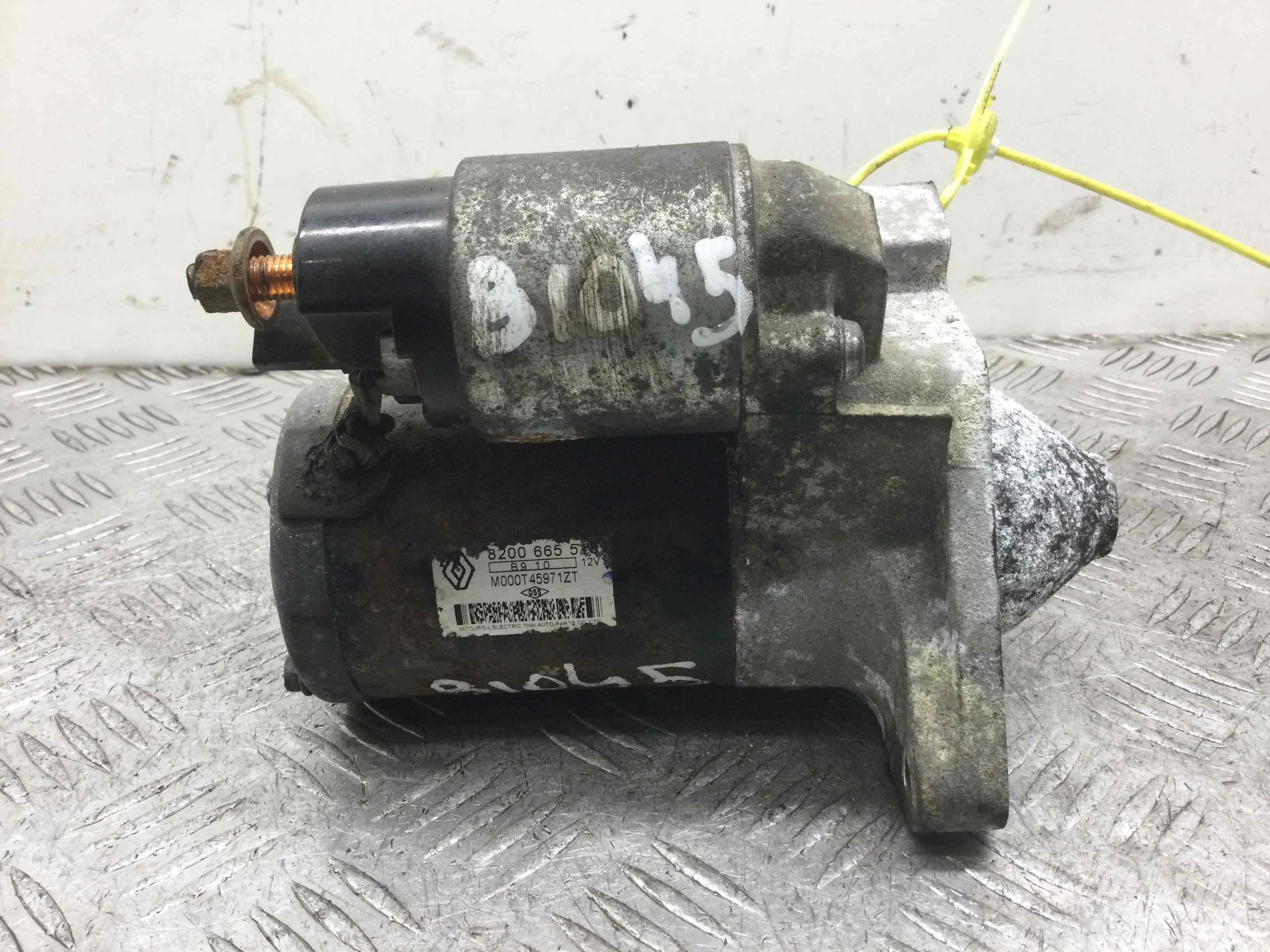 Стартер Renault Scenic 3 поколение 2009 - 2013 бензин 1.6 i Механика Седан