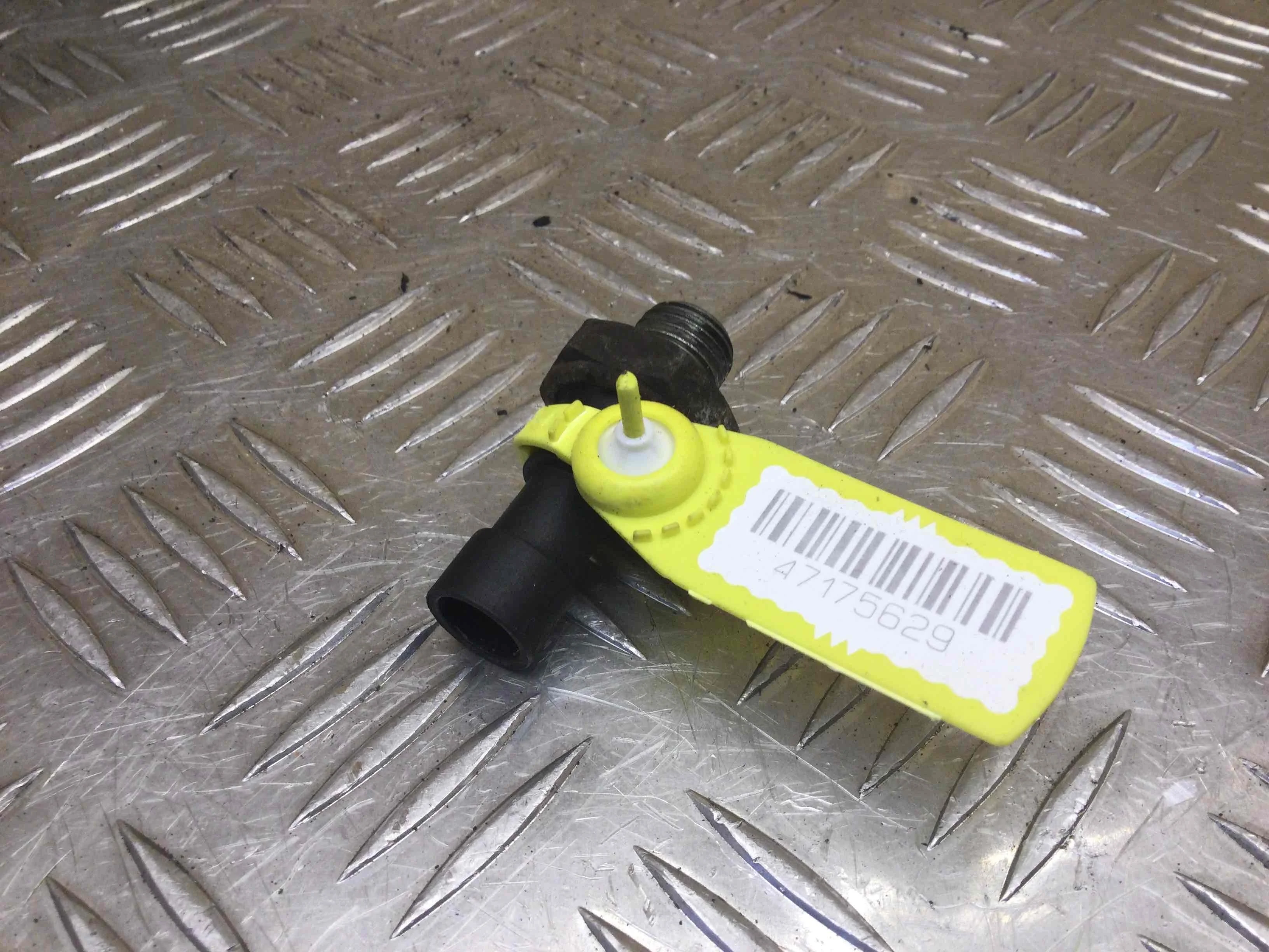 Датчик давления масла Opel Zafira B (2005-2010) бензин 1.8 i Механика Минивэн