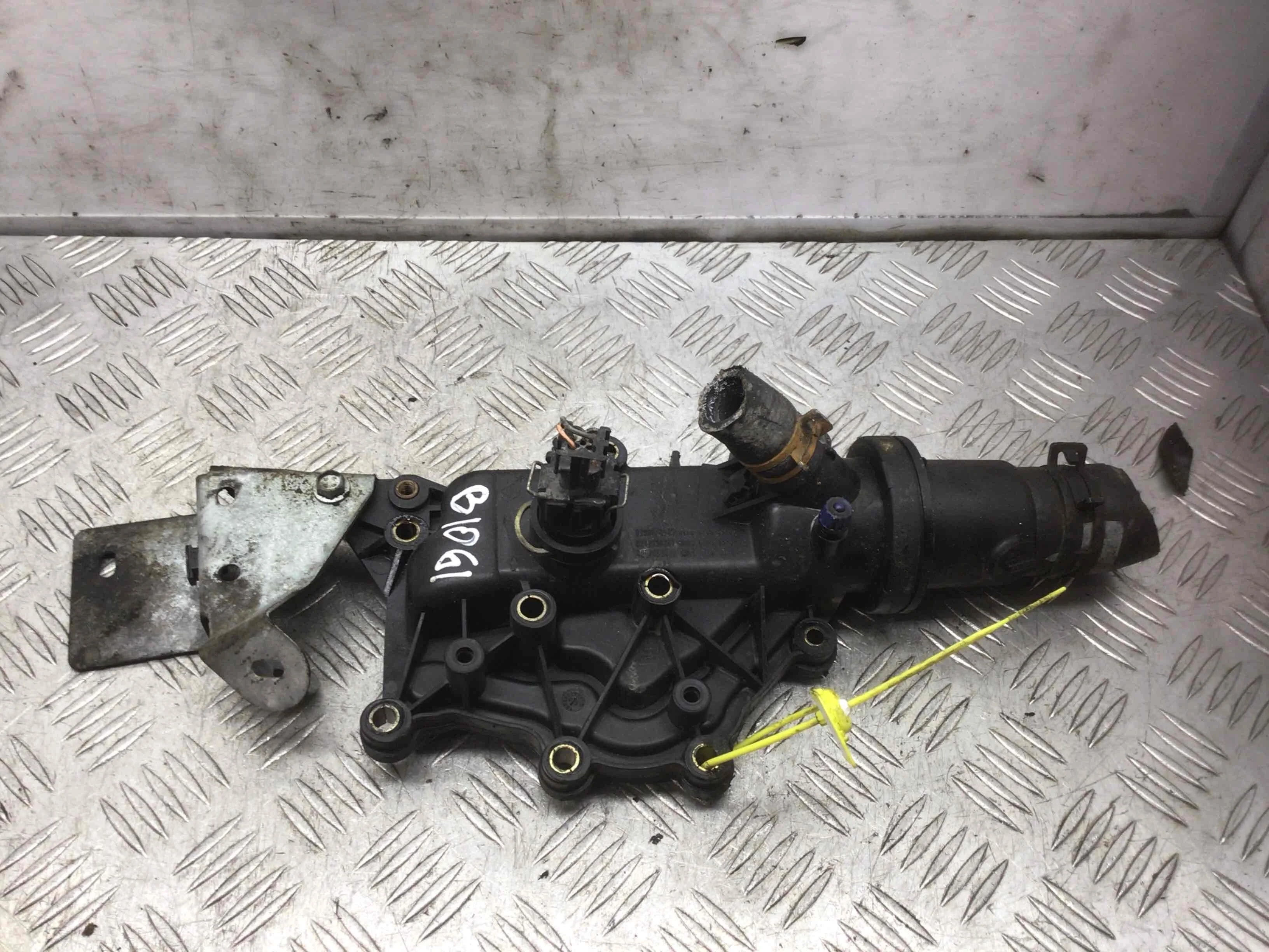 Корпус термостата Renault Scenic 2 поколение (2003-2006) бензин 1.6 i Автомат Х/б