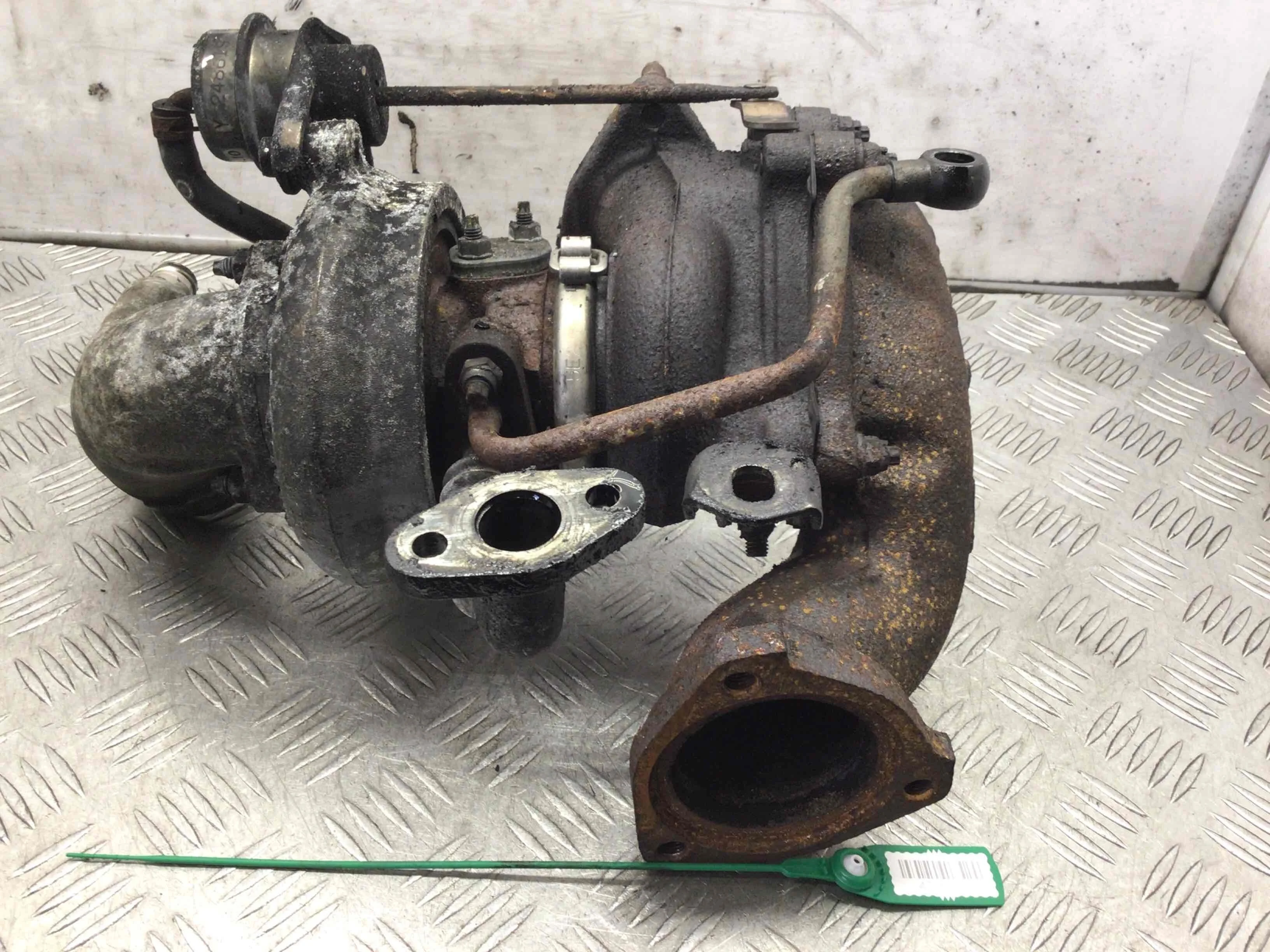 Турбина Toyota Land Cruiser Prado J90 [рестайлинг] (1999-2002) дизель 3.0 TDI Автомат Минивэн