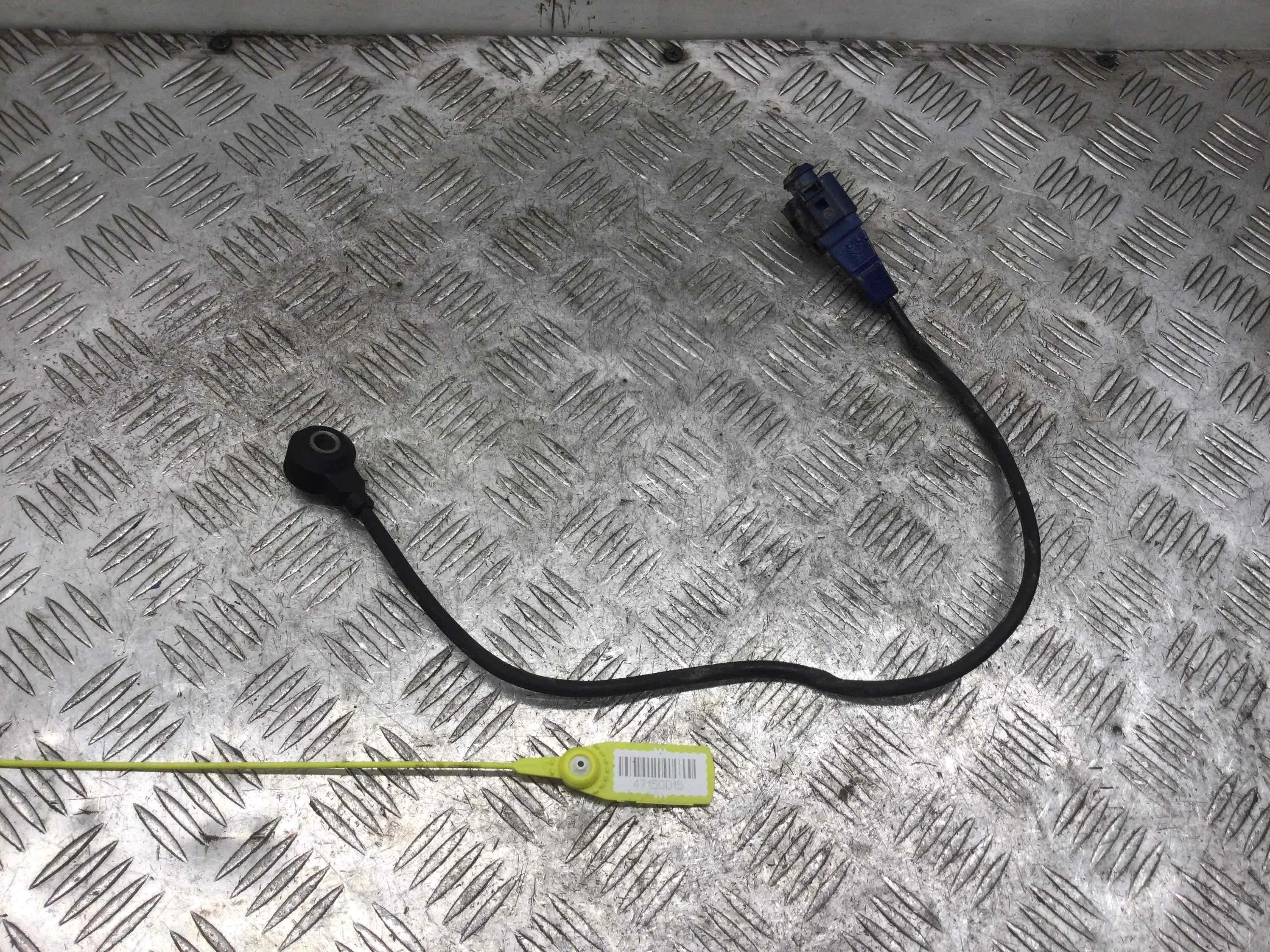 Датчик детонации Audi A4 B6 (2000-2005) бензин 3.0 i Автомат Седан