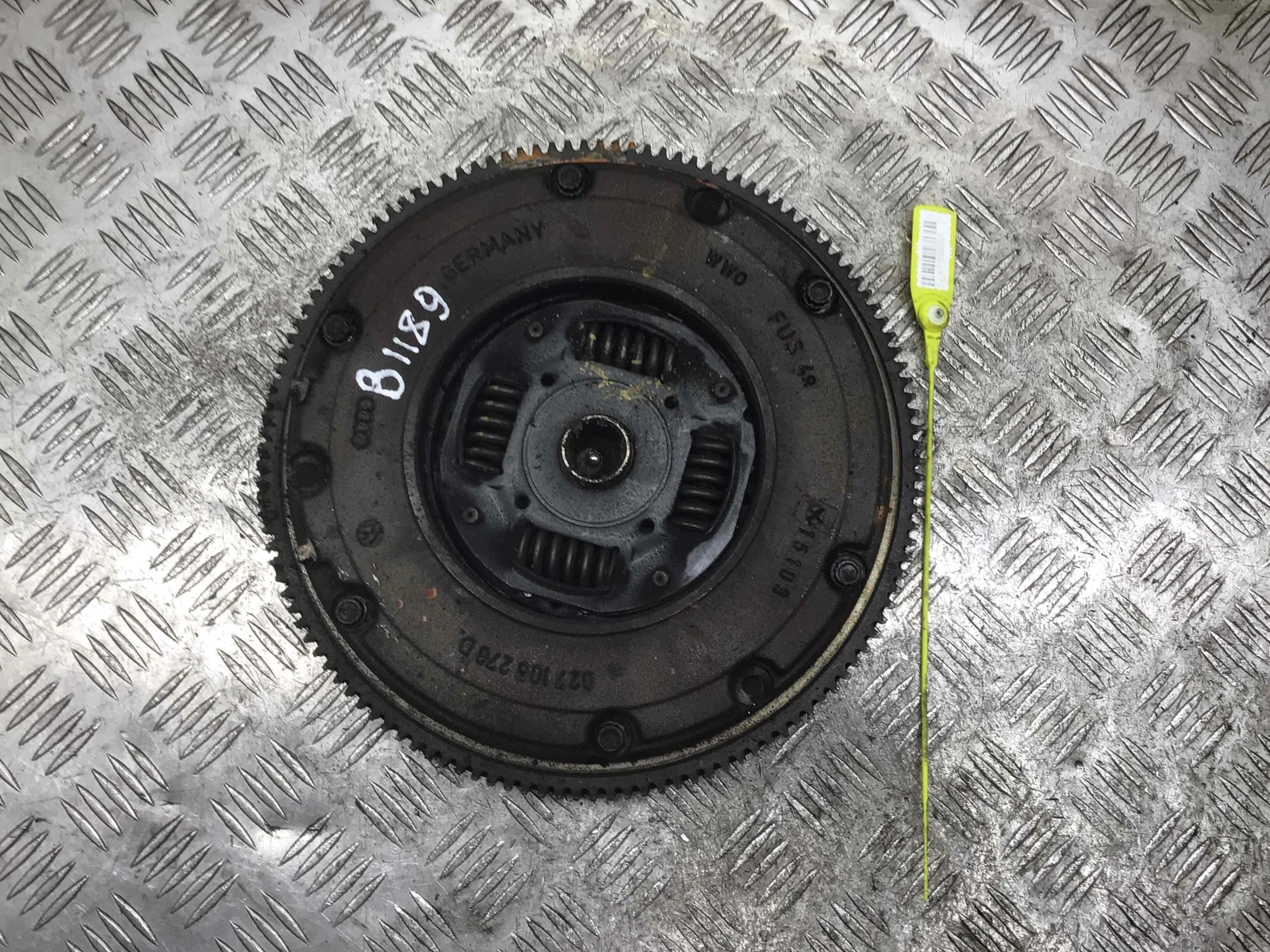 Маховик Volkswagen Golf 4 поколение (1997-2004) бензин 1.4 i Механика Х/б