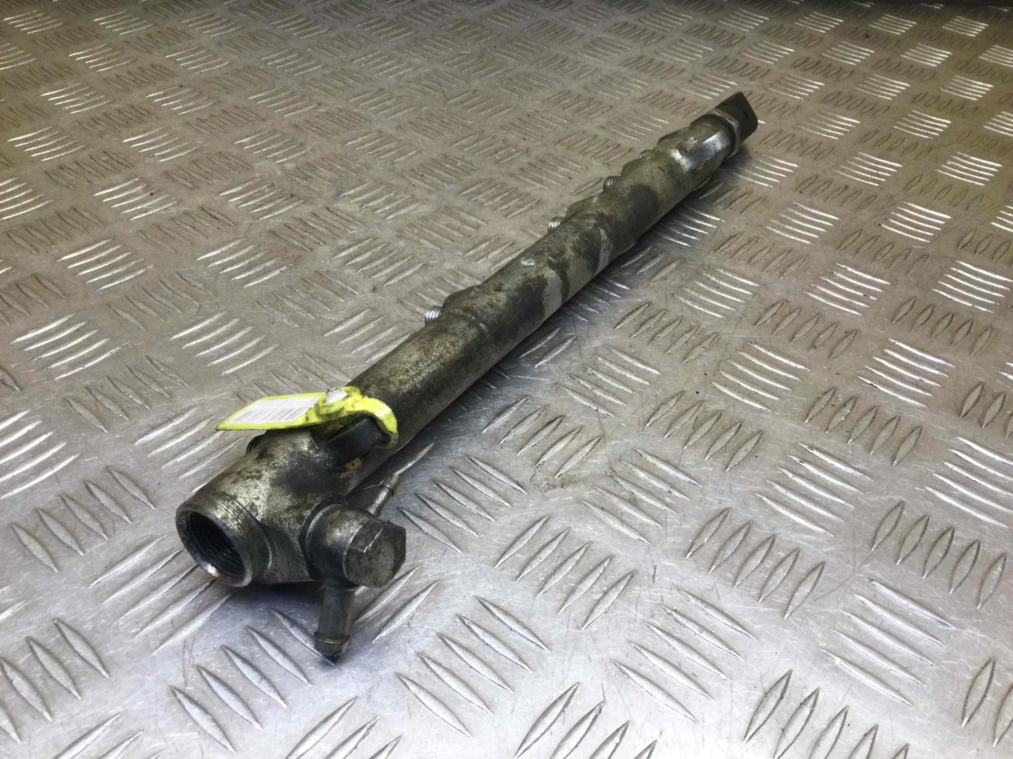 Топливная рампа Mercedes Vito W639 (2003-2010) дизель 2.2 CDI Механика Фургон