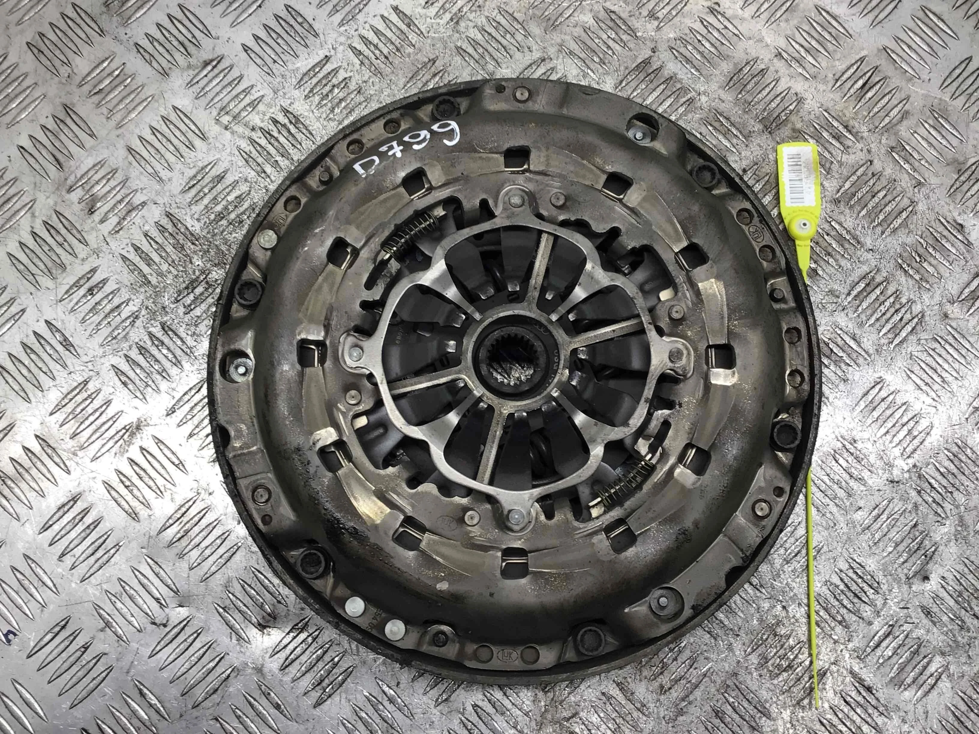 Маховик Audi A4 B8/8K (2007-2011) дизель 2.0 TDI Механика Седан