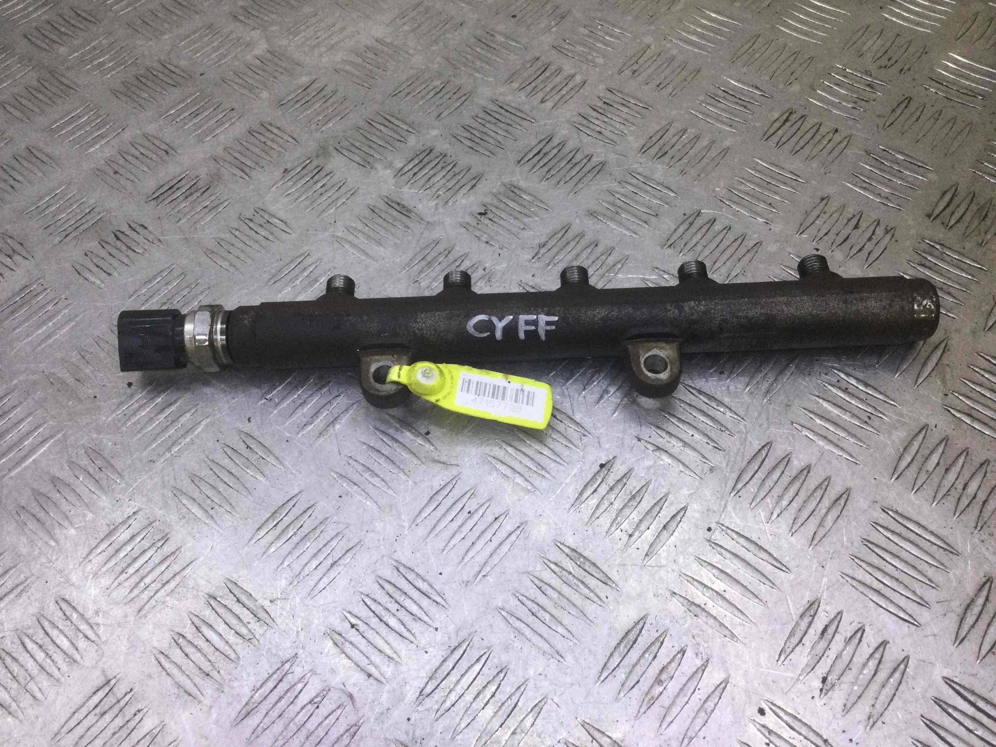 Топливная рампа Ford Transit 3 поколение [рестайлинг] (2006-2013) дизель 2.2 TDCi Механика Микроавтобус