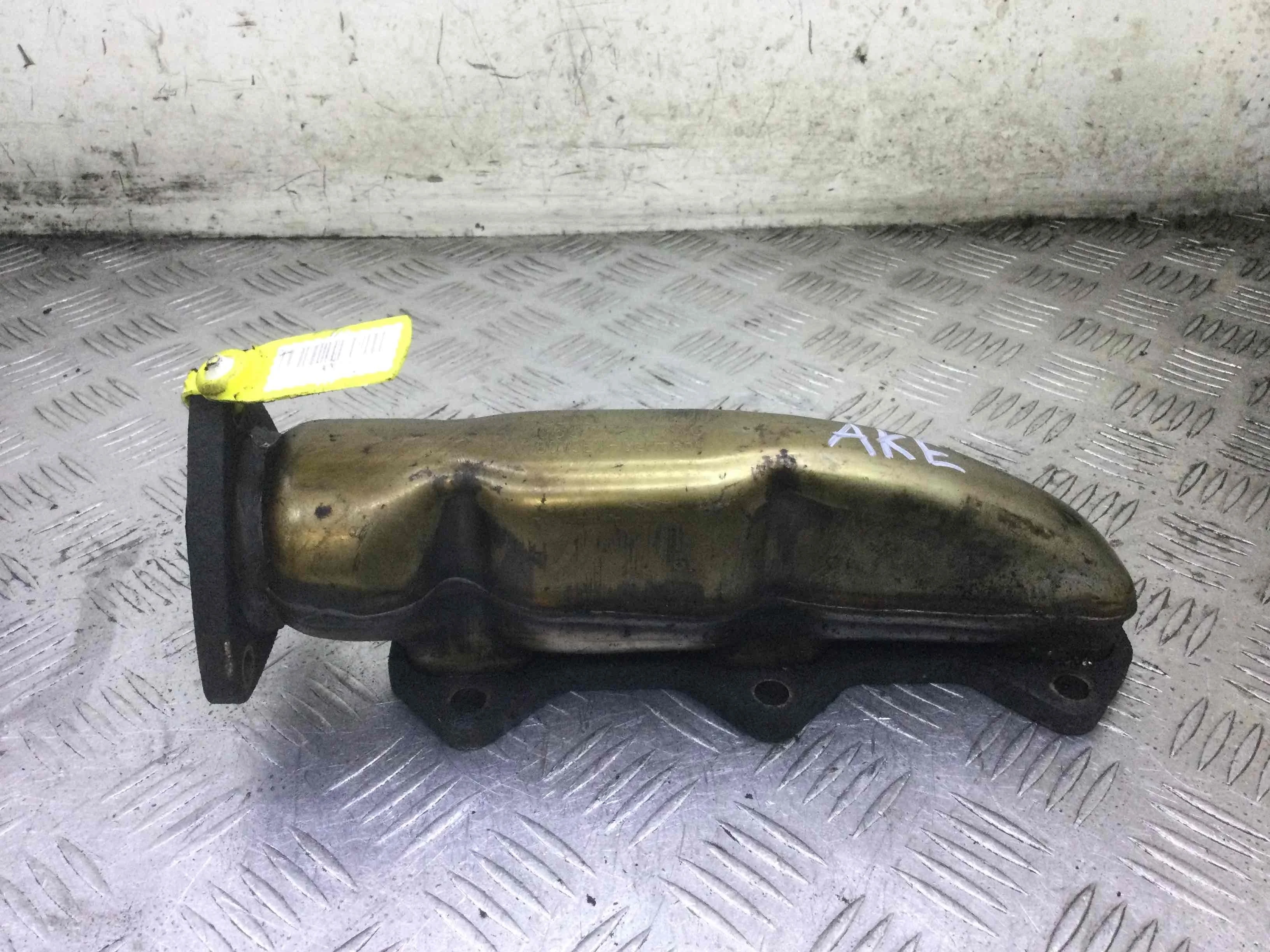 Коллектор выпускной Audi A6 C5/4B (1997-2004) дизель 2.5 TDI Автомат Седан