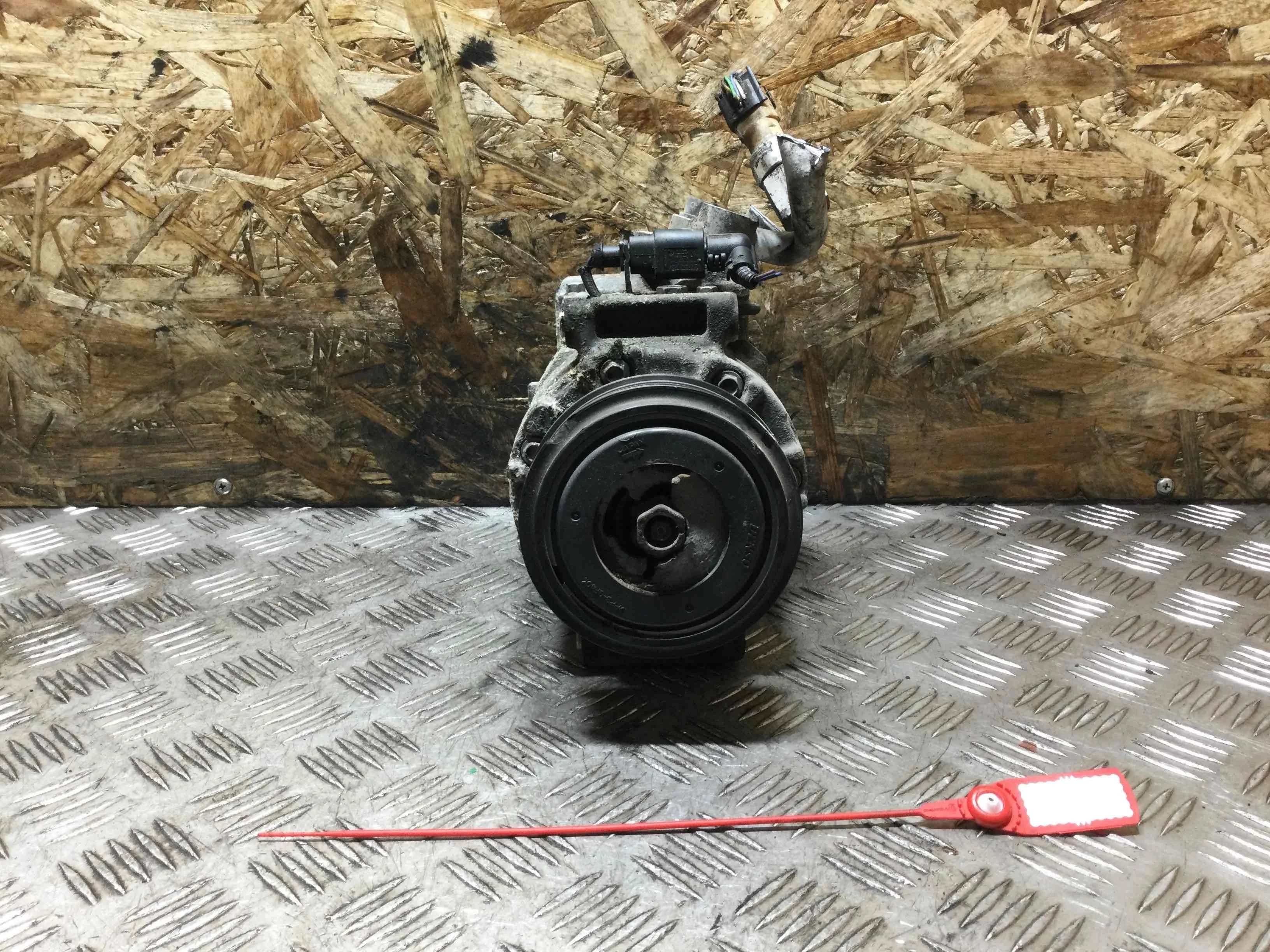 Компрессор кондиционера Audi A4 B7 (2004-2008) дизель 3.0 TDI Автомат Седан