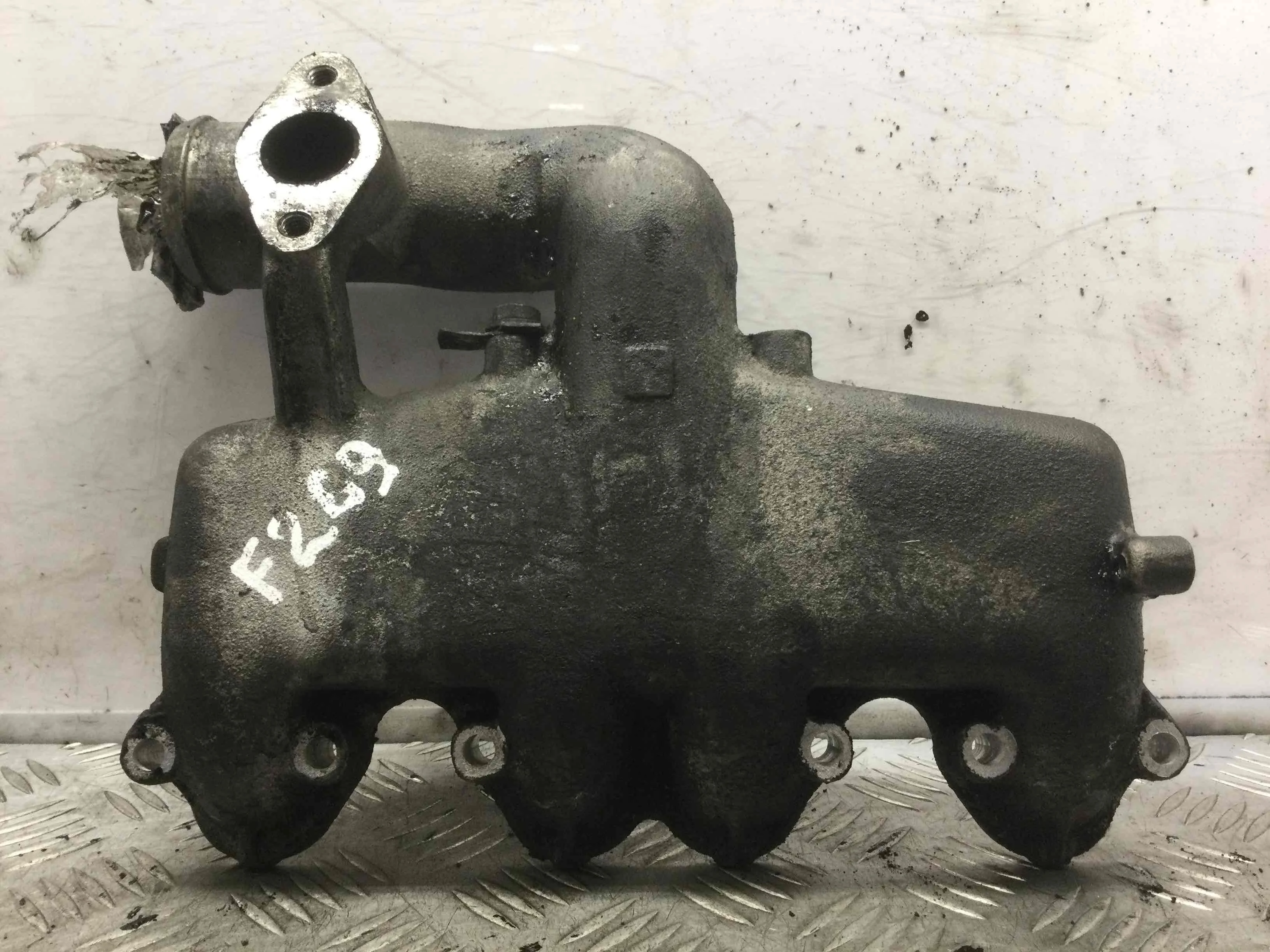 Коллектор впускной Audi A4 B5 (1994-1999) дизель 1.9 TD Механика Седан