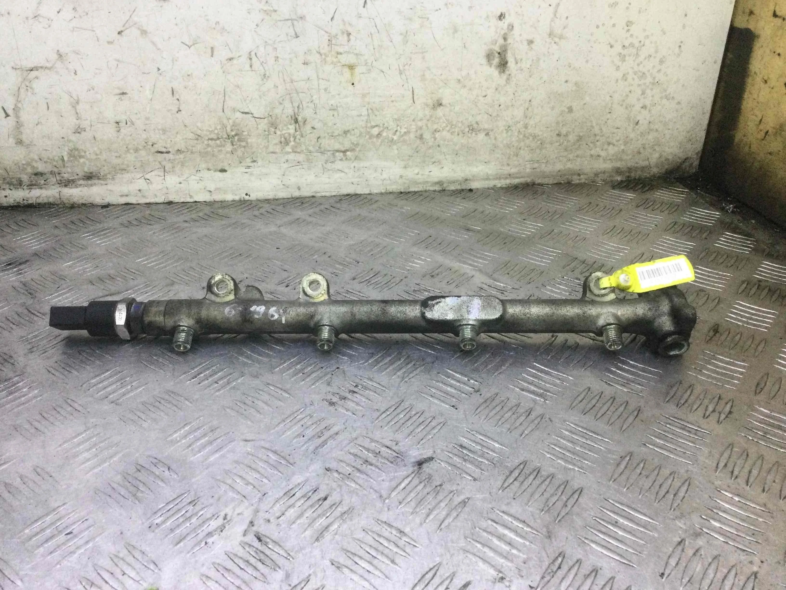 Топливная рампа Mercedes E-klasse E-klasse (W210) 1995 - 2003 дизель 2.2 DCI Автомат Седан